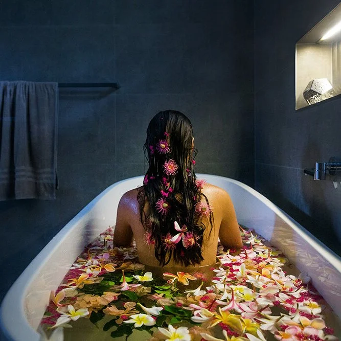 FlowerBath-2827LLR.jpg