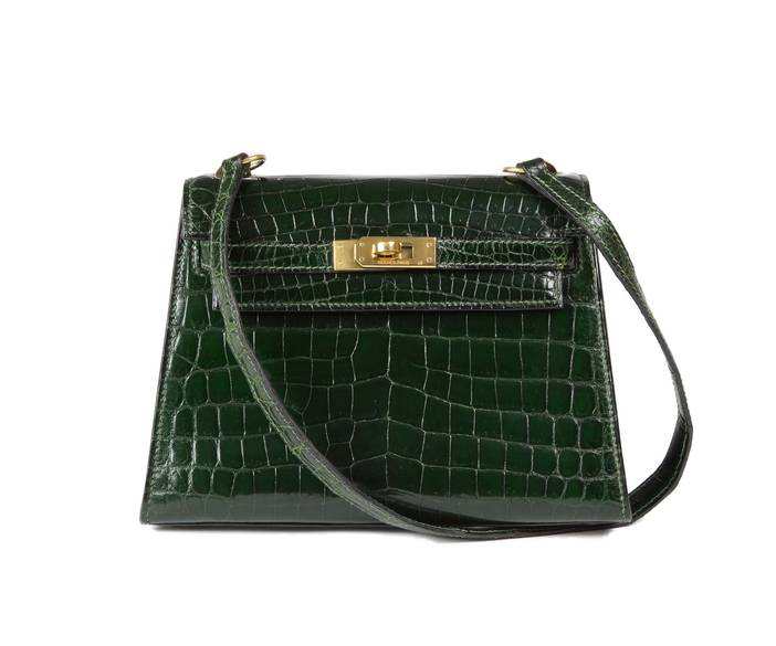 Kelly-20cm-green-shiny-croc-LG-01.jpg