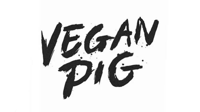 I did this logo for @veganpiguk - “the worlds first vegan pork scratching” 🤟🏻