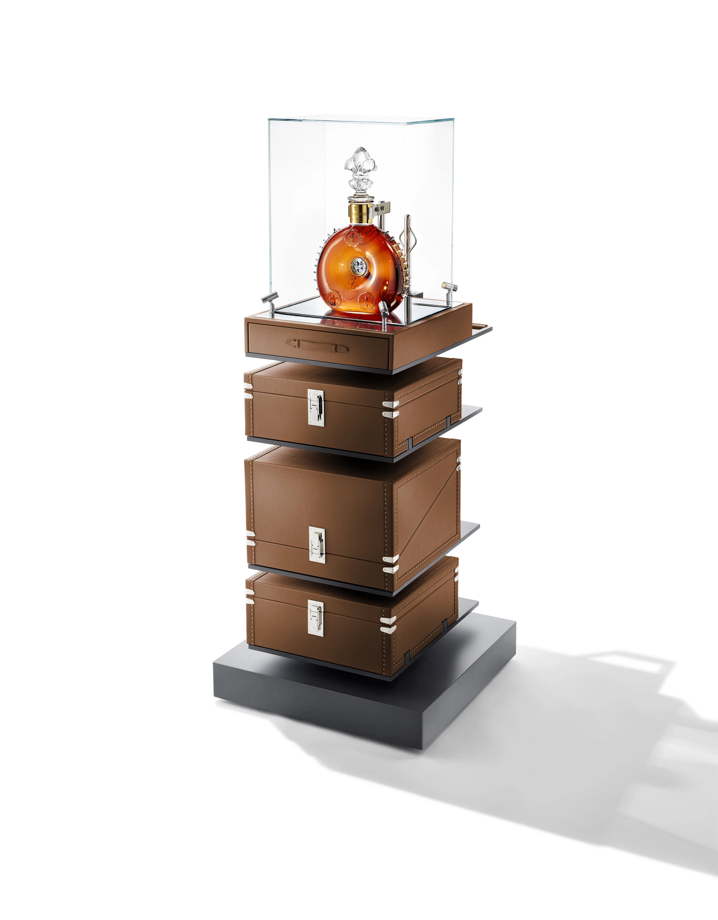 MALLE LOUIS XIII x T.T.TRUNKS - COGNAC