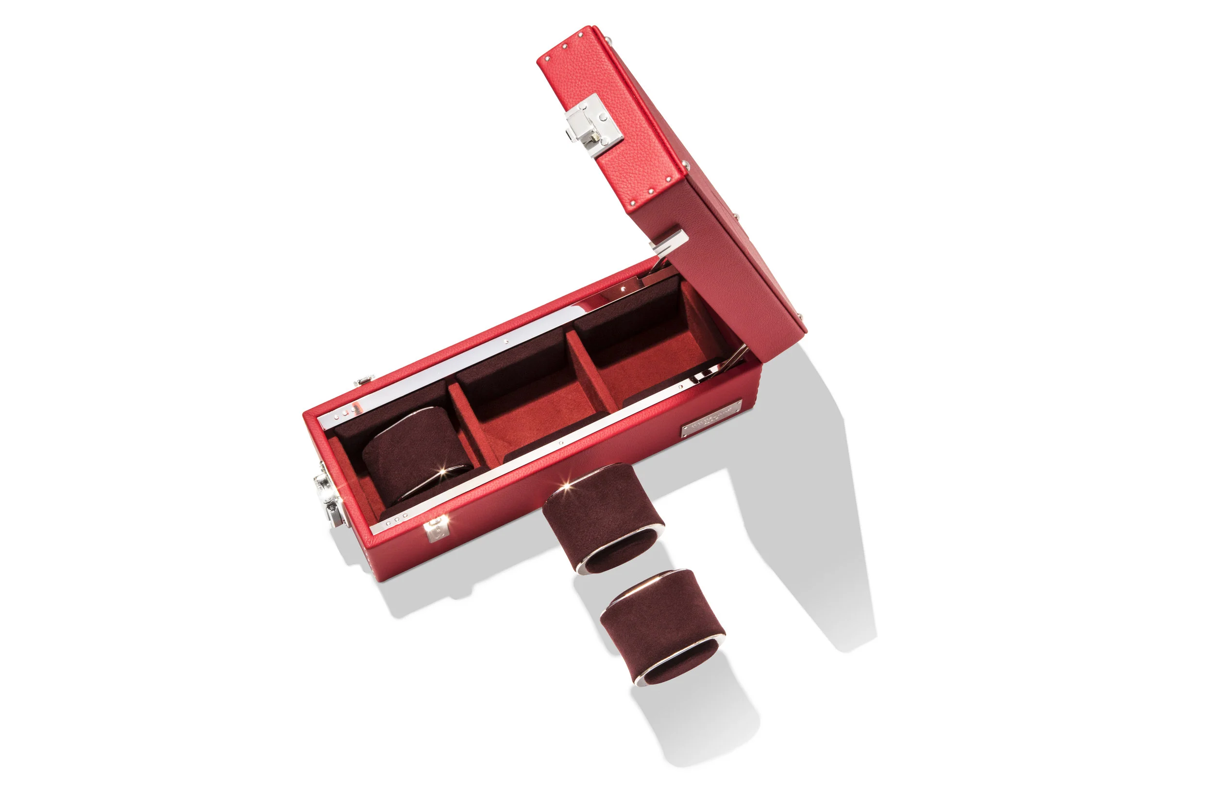 180220_WATCH_T3_ROUGE_OUVERTE_ECLATEE.jpg