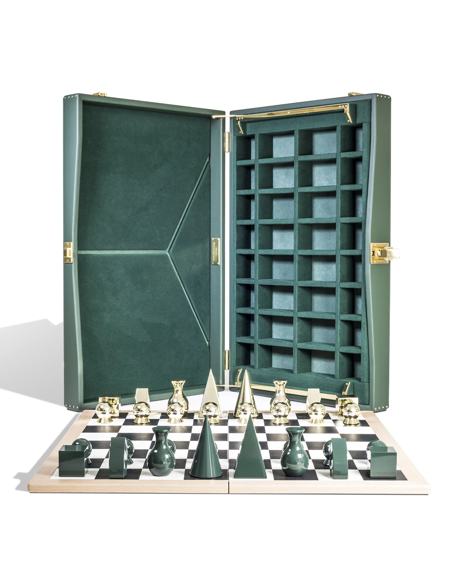 T14 Échec T.T.Trunks, jeu d'échecs sur-mesure