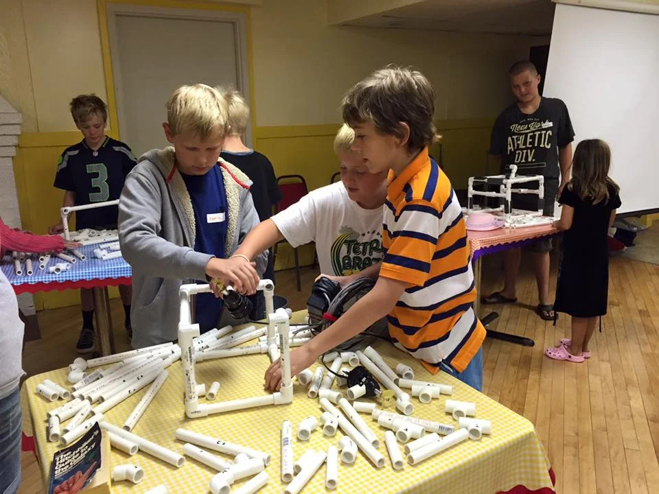 ROV Workshop 2.jpg