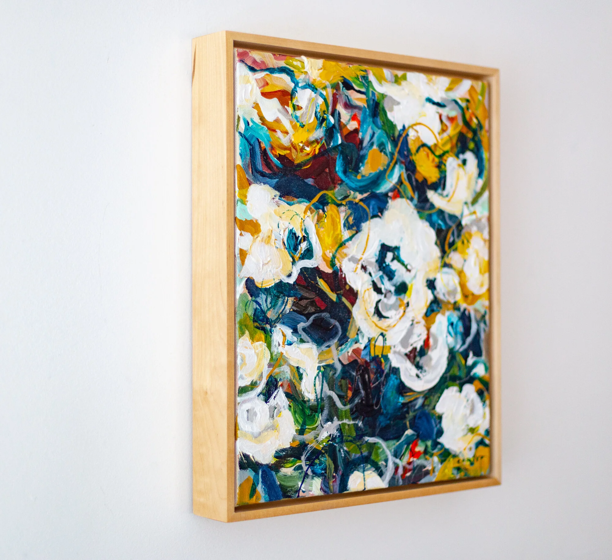 Boston artist Megan Carty makes bold abstract paintings and lively bright modern floral paintings.