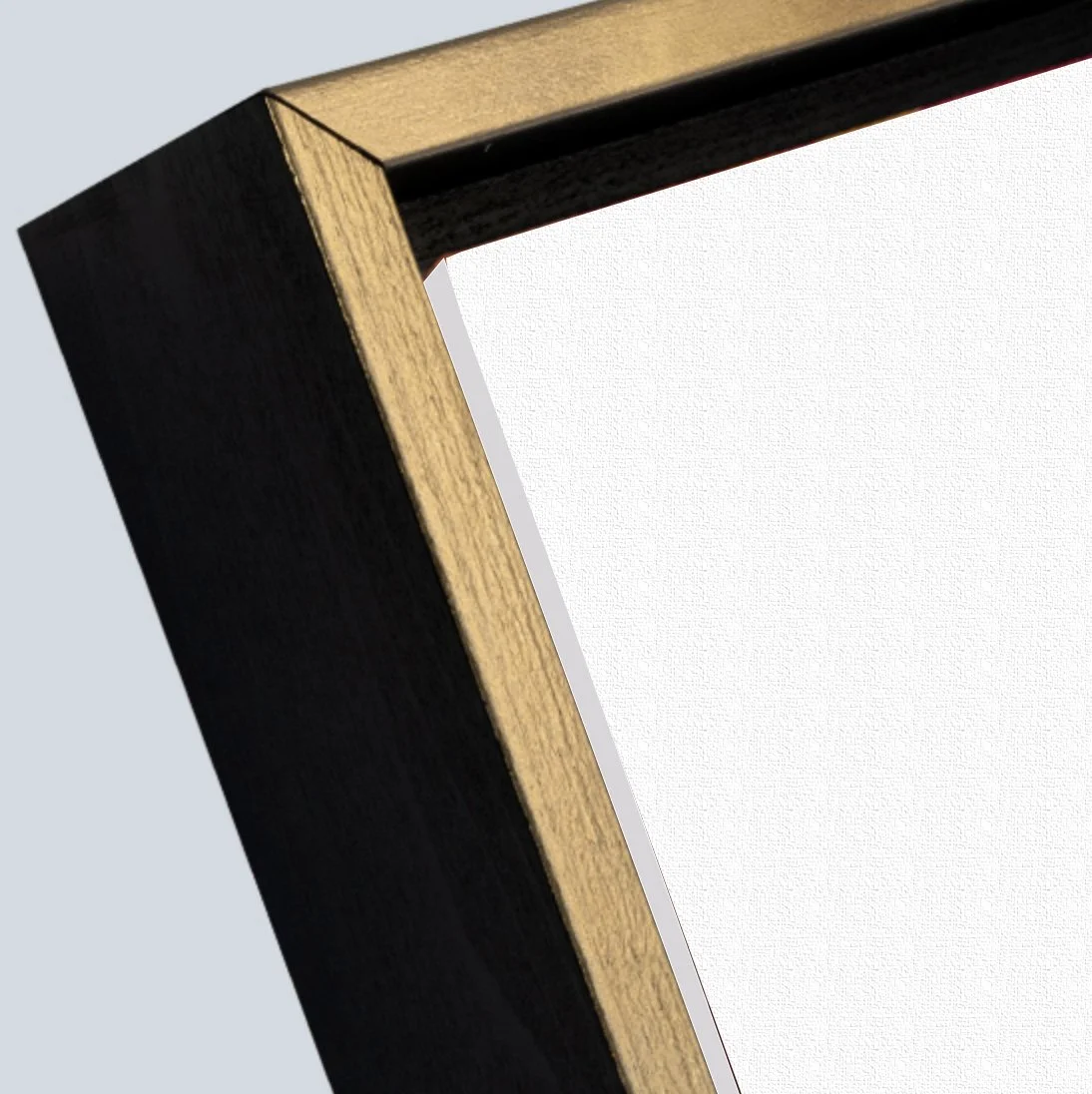 gold_black_closeup_white_canvas.jpg