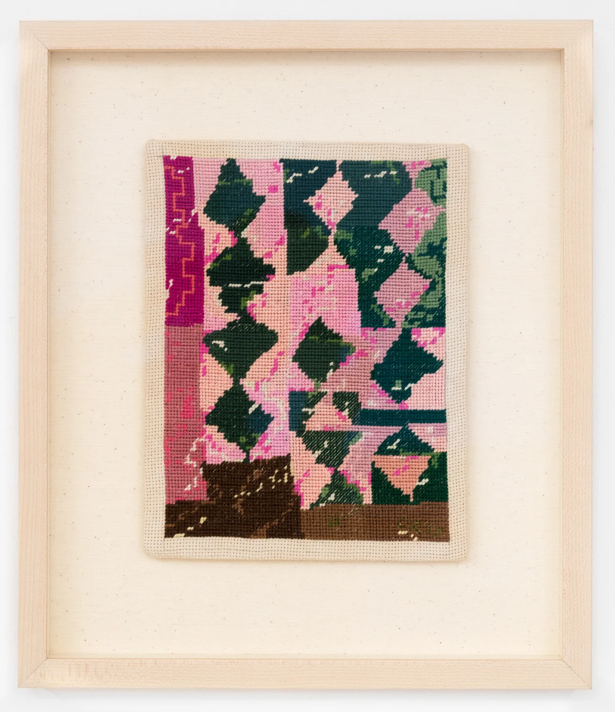 ProjetPangee_LRamsay_ReflectionsOfCourthouseSteps_NeedleStitch_14.5x12.25inches_framed_1200px.jpg