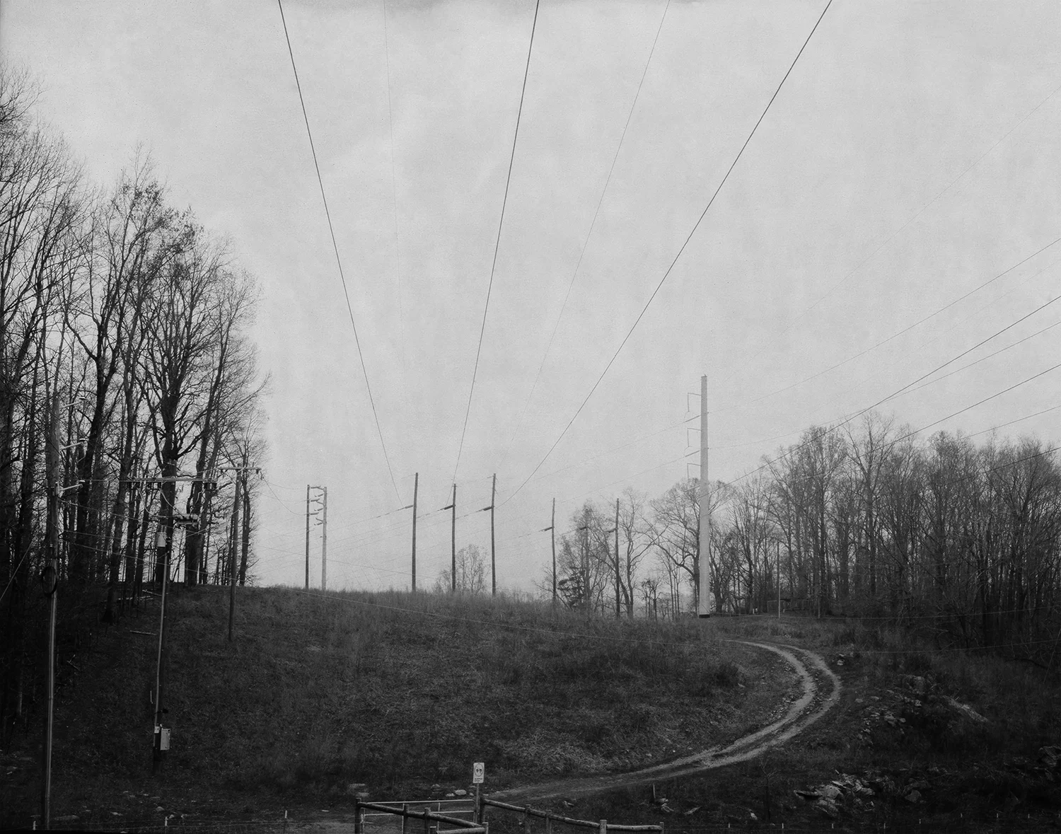 OLGA SIDILKOVSKAYA, UNTITLED FROM AMBIENCE, 2015 , ARCHIVAL PIGMENT PRINT FROM A SILVER GELATIN NEGATIVE SCAN