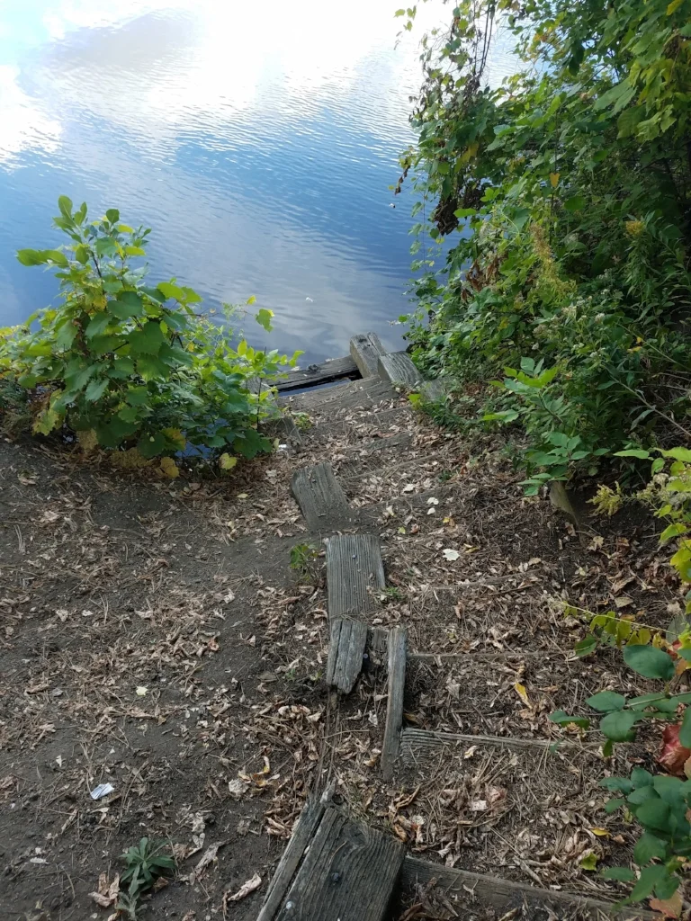 Autumn along the Mississippi River. <3 