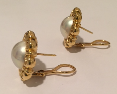 tiffany mabe pearl earrings