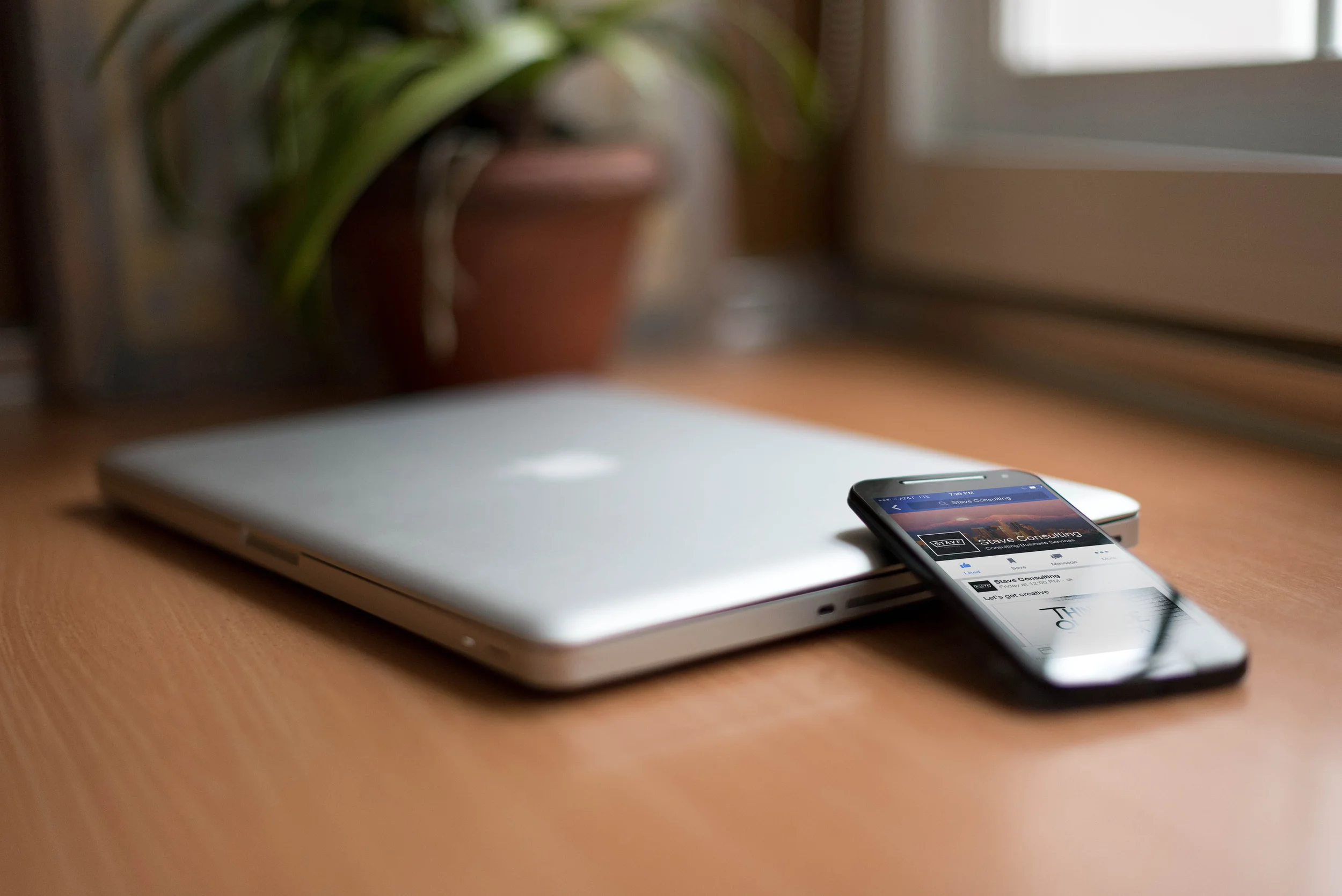 Stave-iphone-mock.jpg