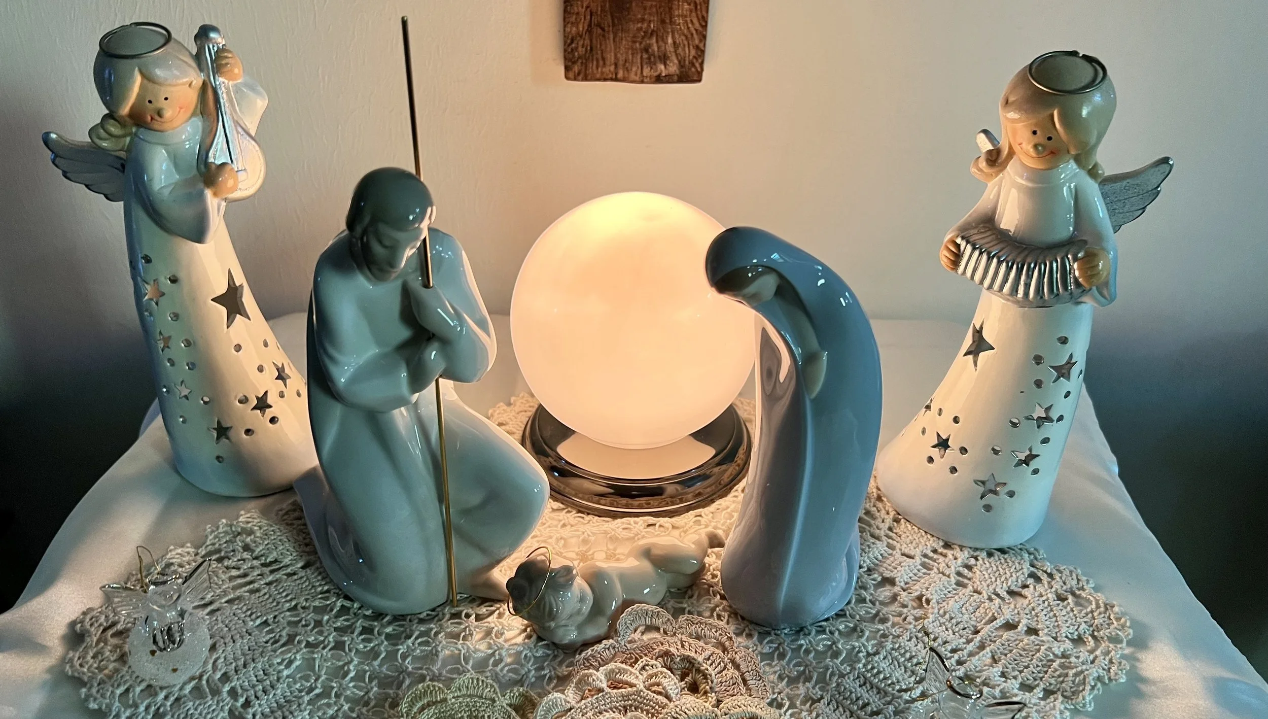 Auguri dal chiostro - Buon Natale e Buon Anno Domini 2023