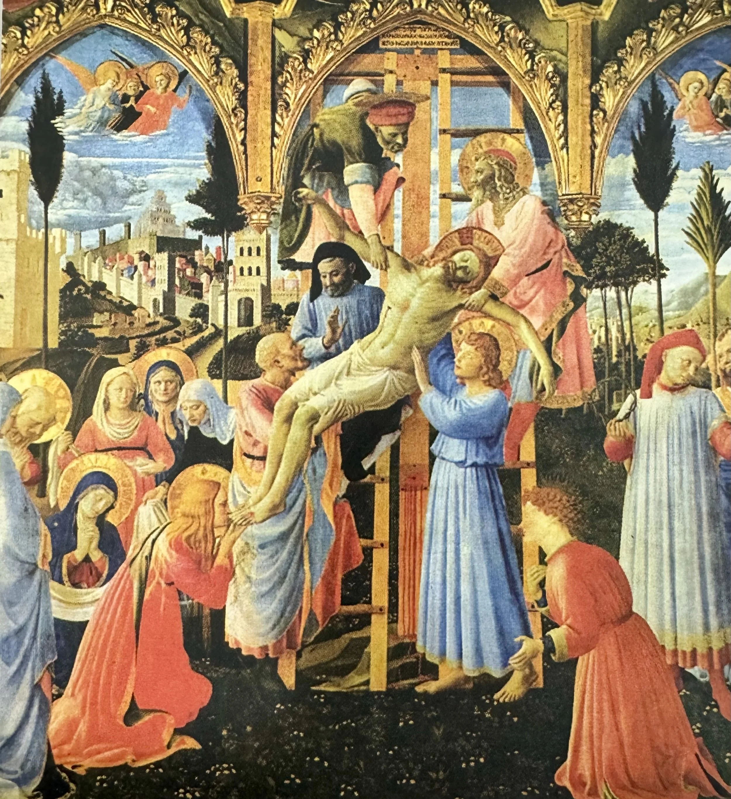 Buona Pasqua dal chiostro