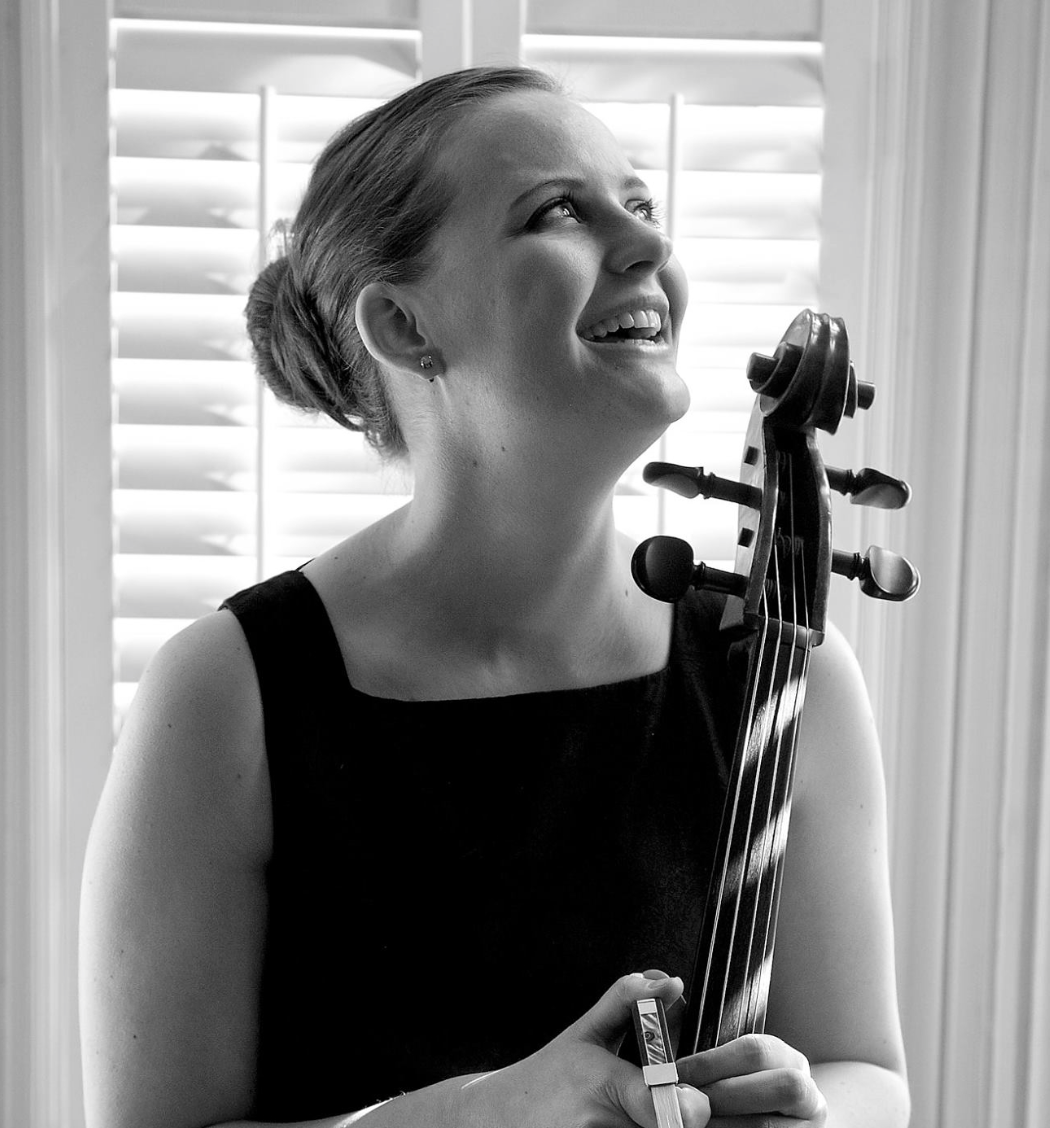 GUÐNÝ JÓNASDÓTTIR SELLÓ // GUÐNÝ JÓNASDÓTTIR CELLO 14.00 Kaldalón, Harpa