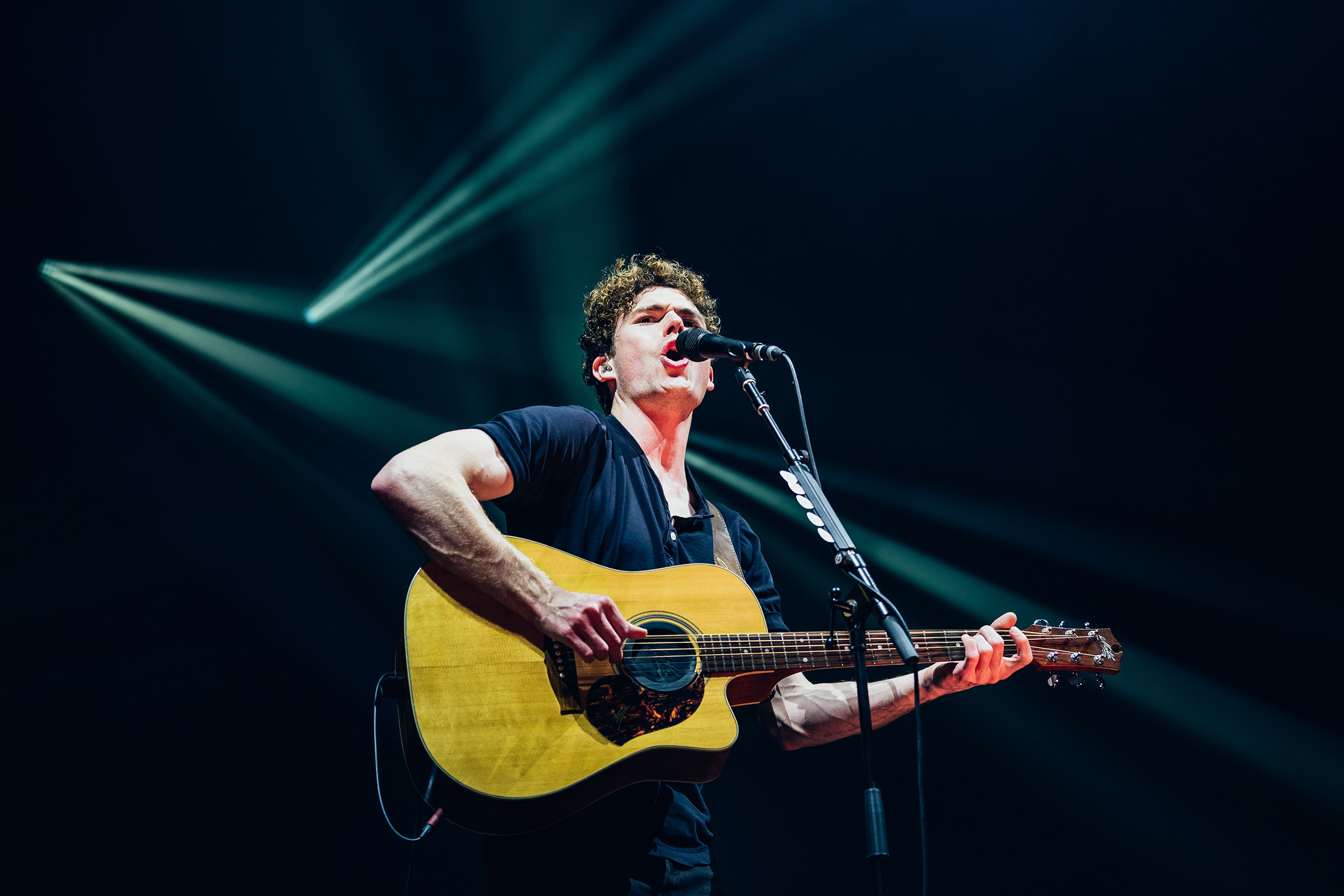 VANCE JOY