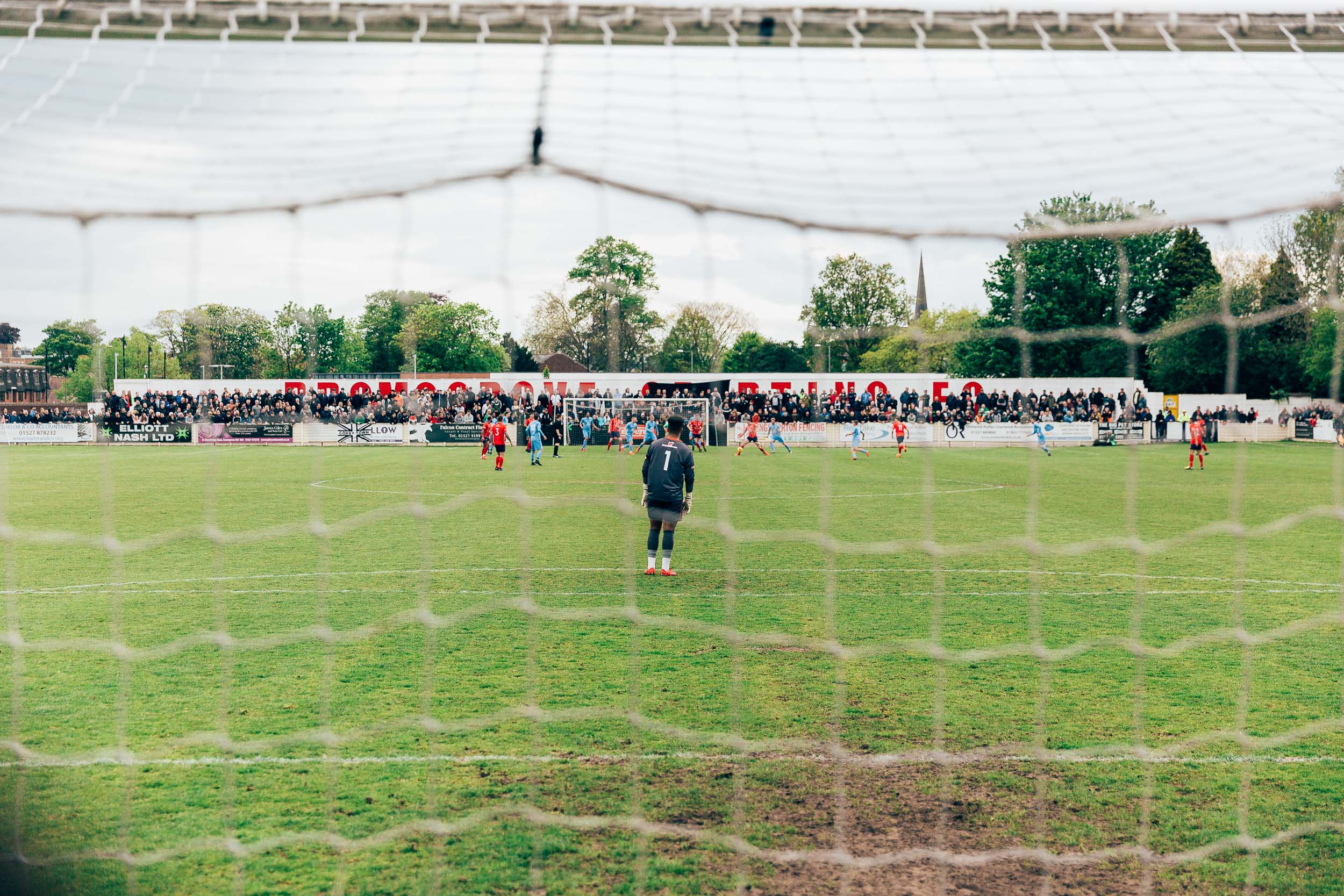BROMSGROVE SPORTING v CORBY TOWN