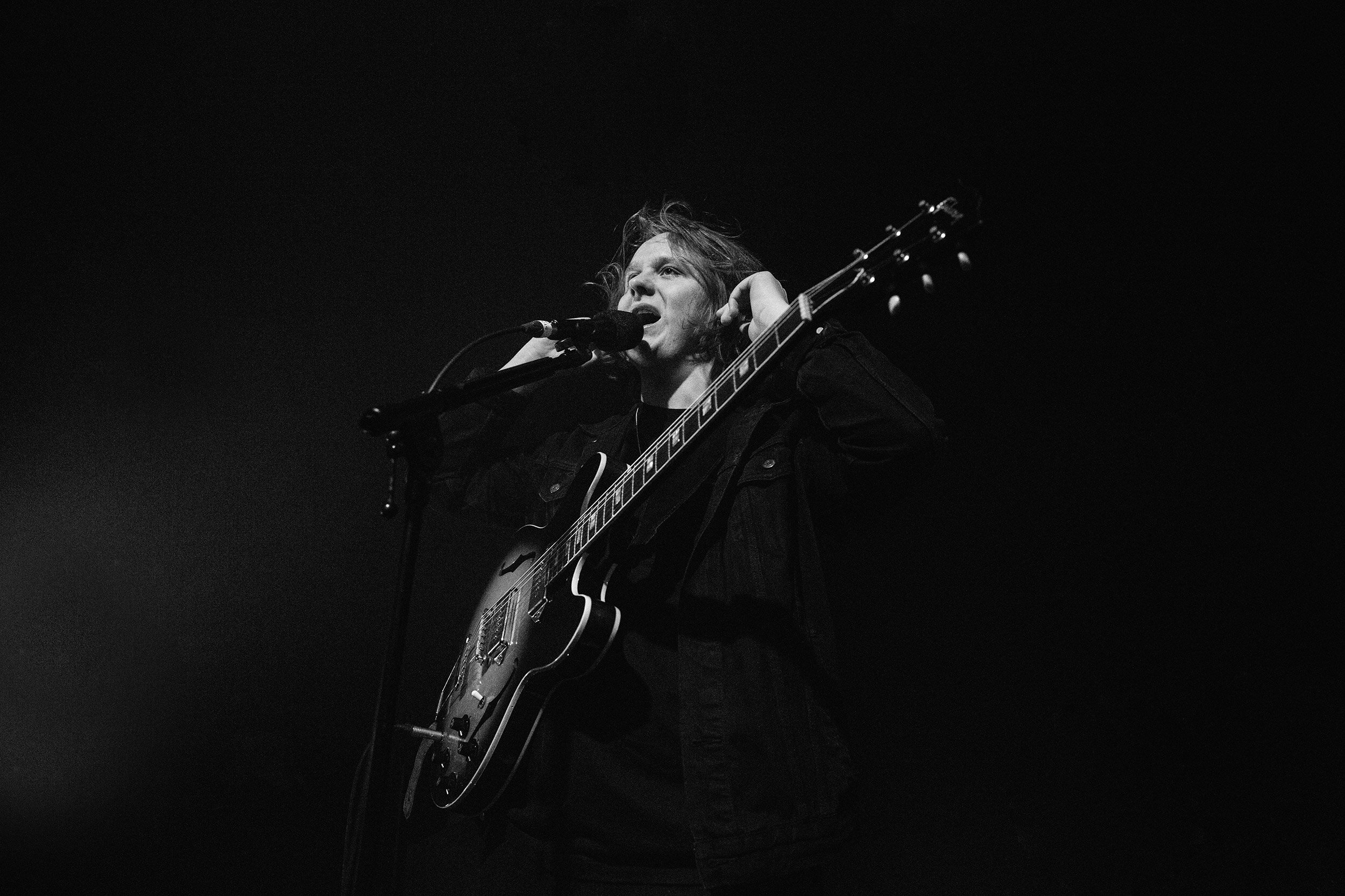 LEWIS CAPALDI