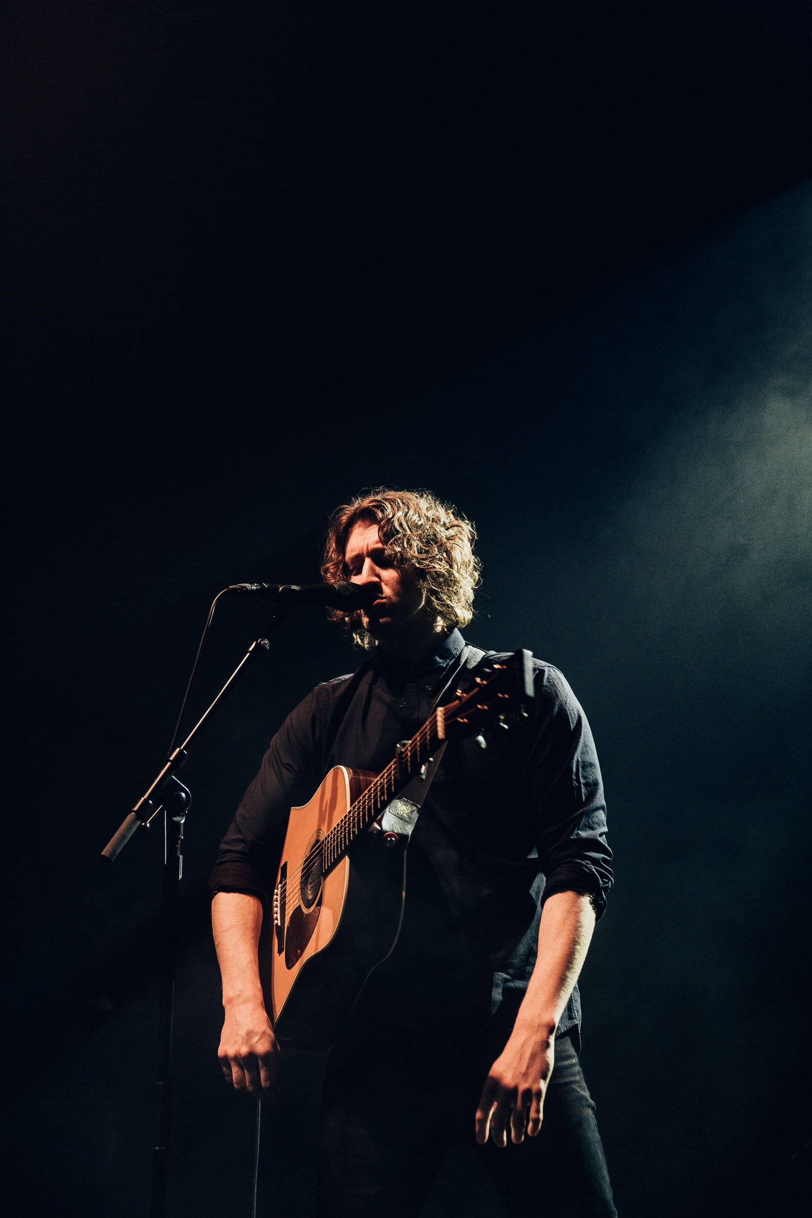 DEAN LEWIS