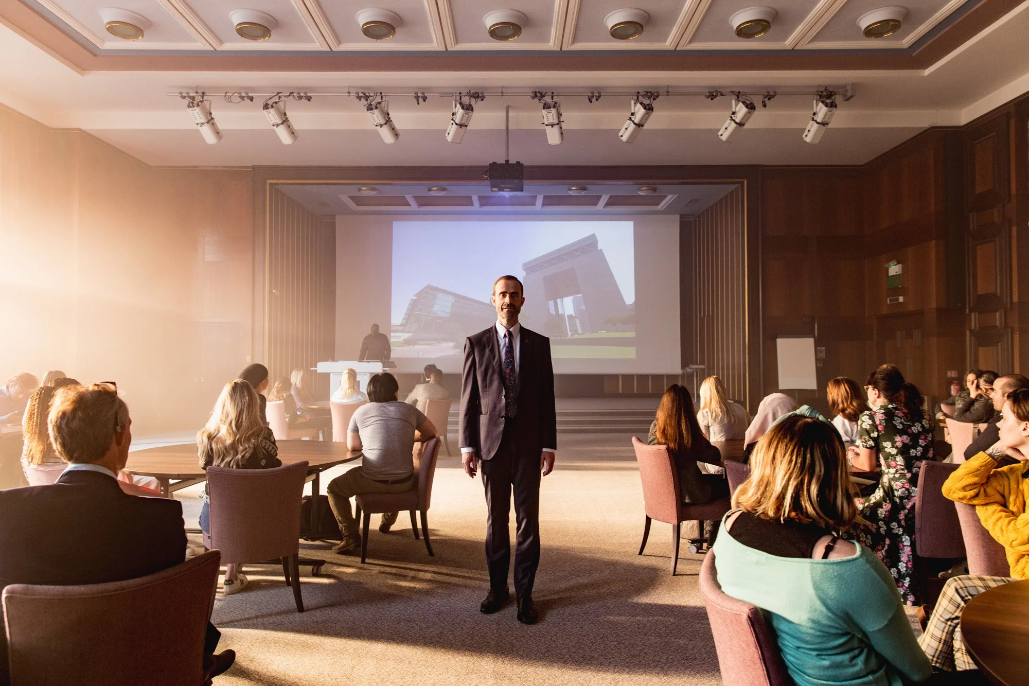 09_Francois lecture hall-1905.jpg