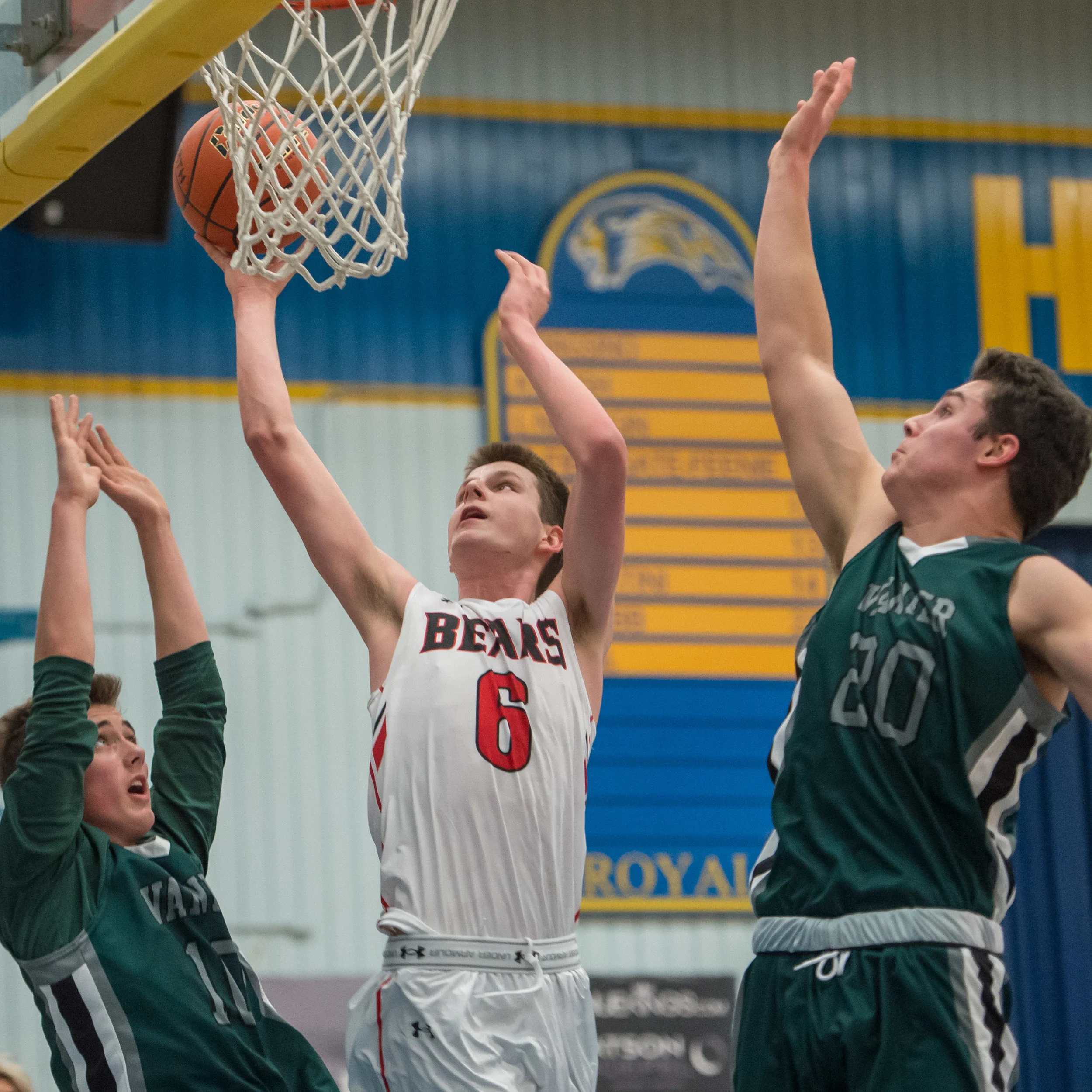 Boys: GP Vanier vs. Mt. Boucherie