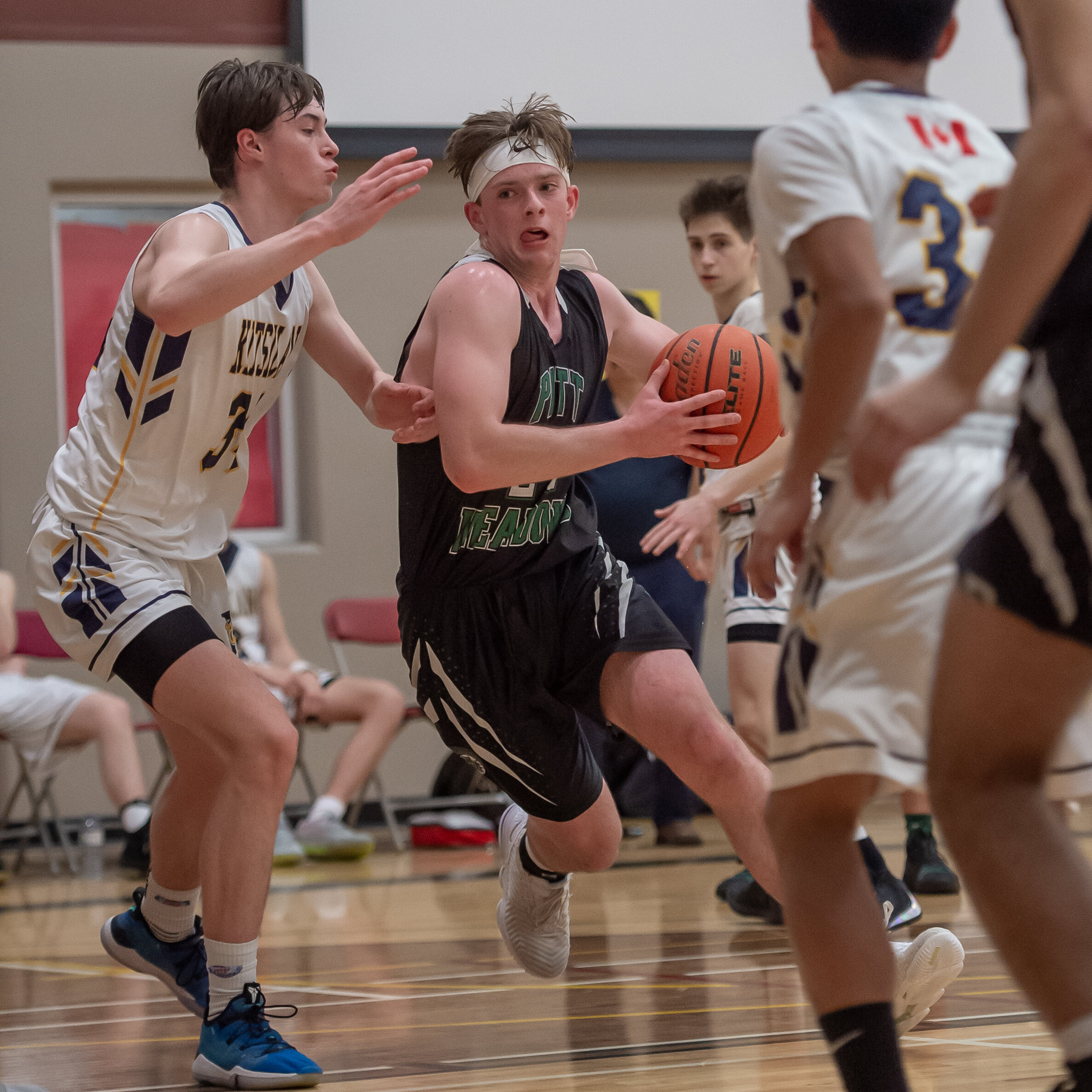 (BOYS) Pitt Meadows Air Force fly past Kits Blue Demons