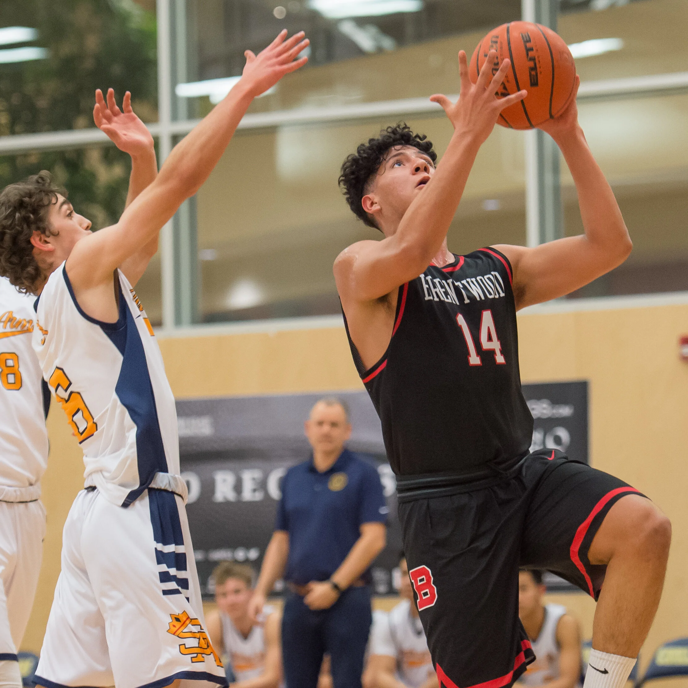 (BOYS) Brentwood College's pressure, team play too much for Salmon Arm Golds
