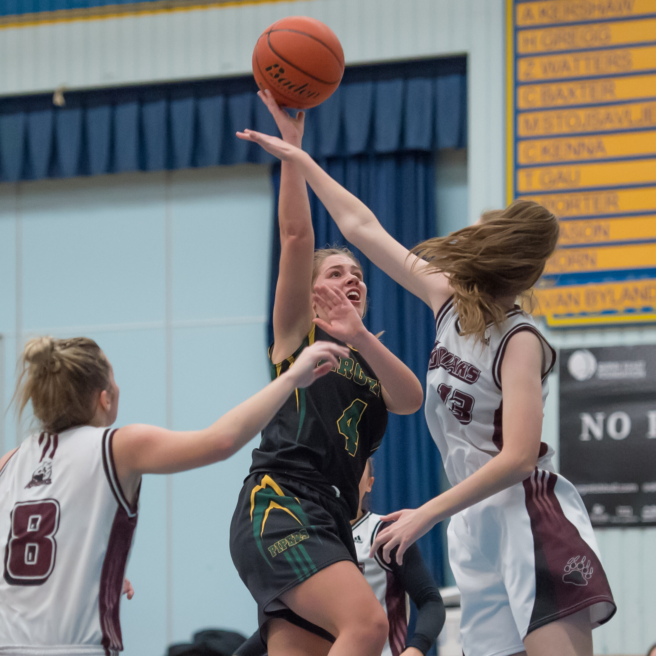 (GIRLS) OT thriller sends Argyle Pipers to finals, defending champions Heritage Woods to consolation