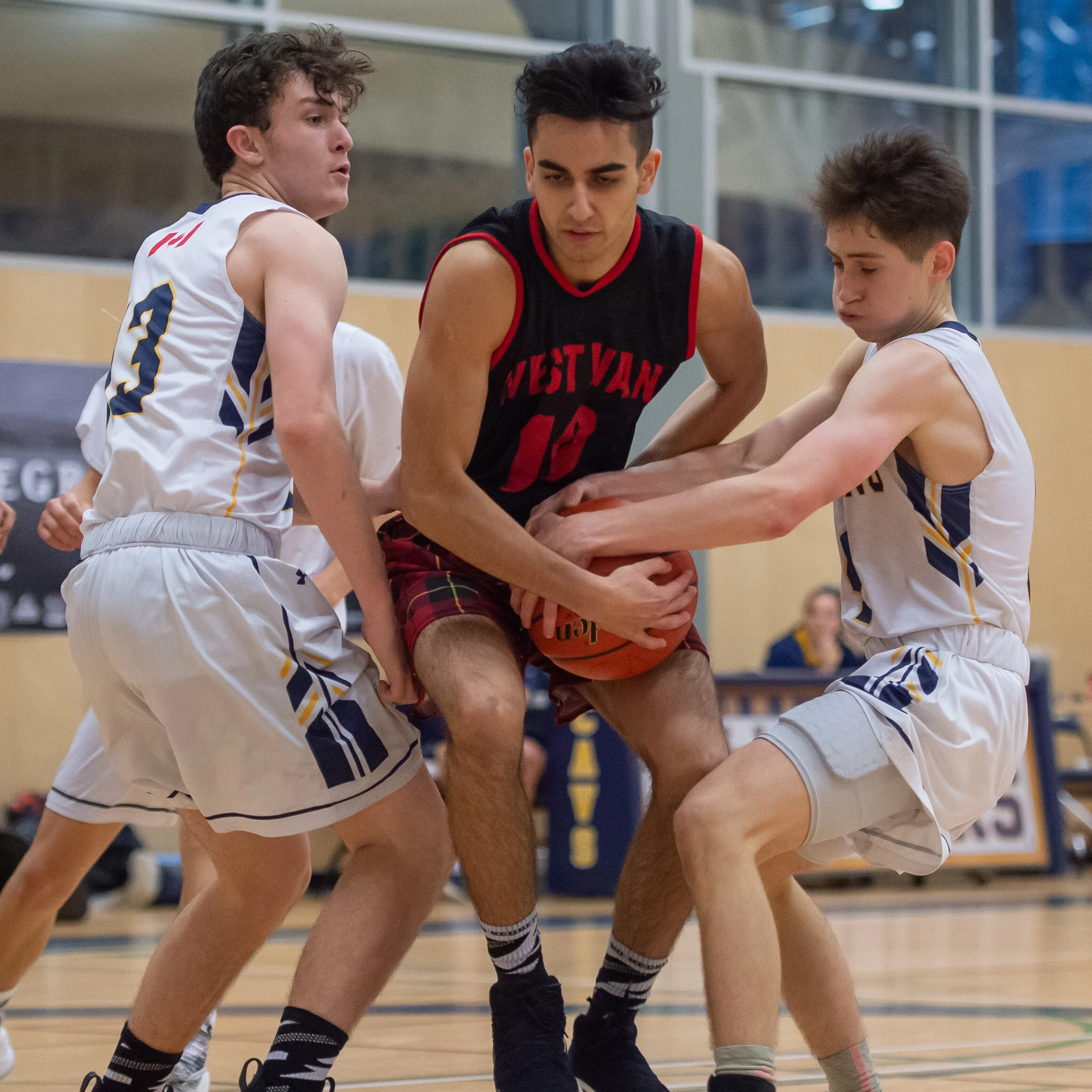 (BOYS) With both teams looking for first win, Kits comes out on top against West Van