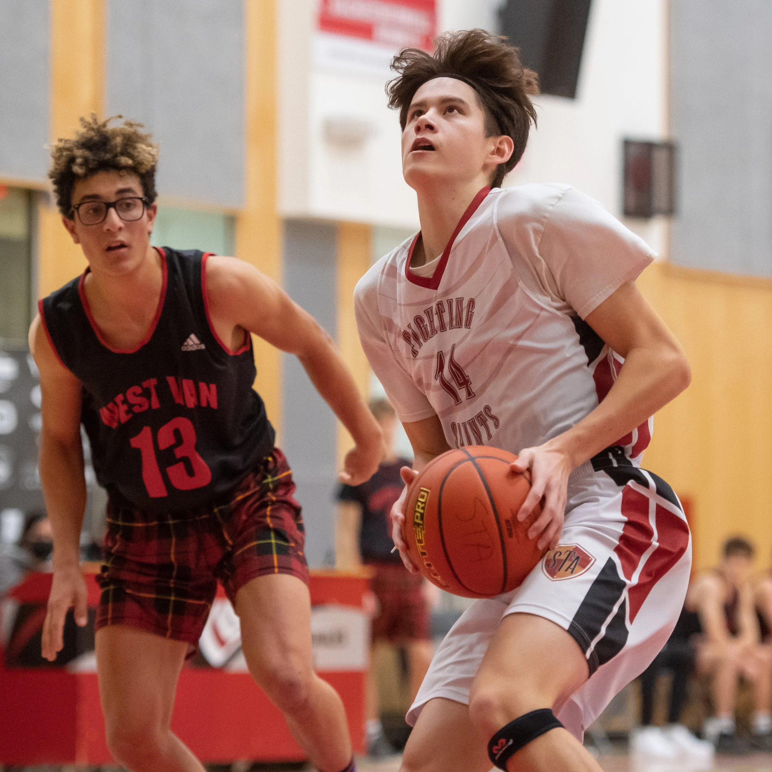 (BOYS) Zadiks Leads STA to Win Over Highlanders