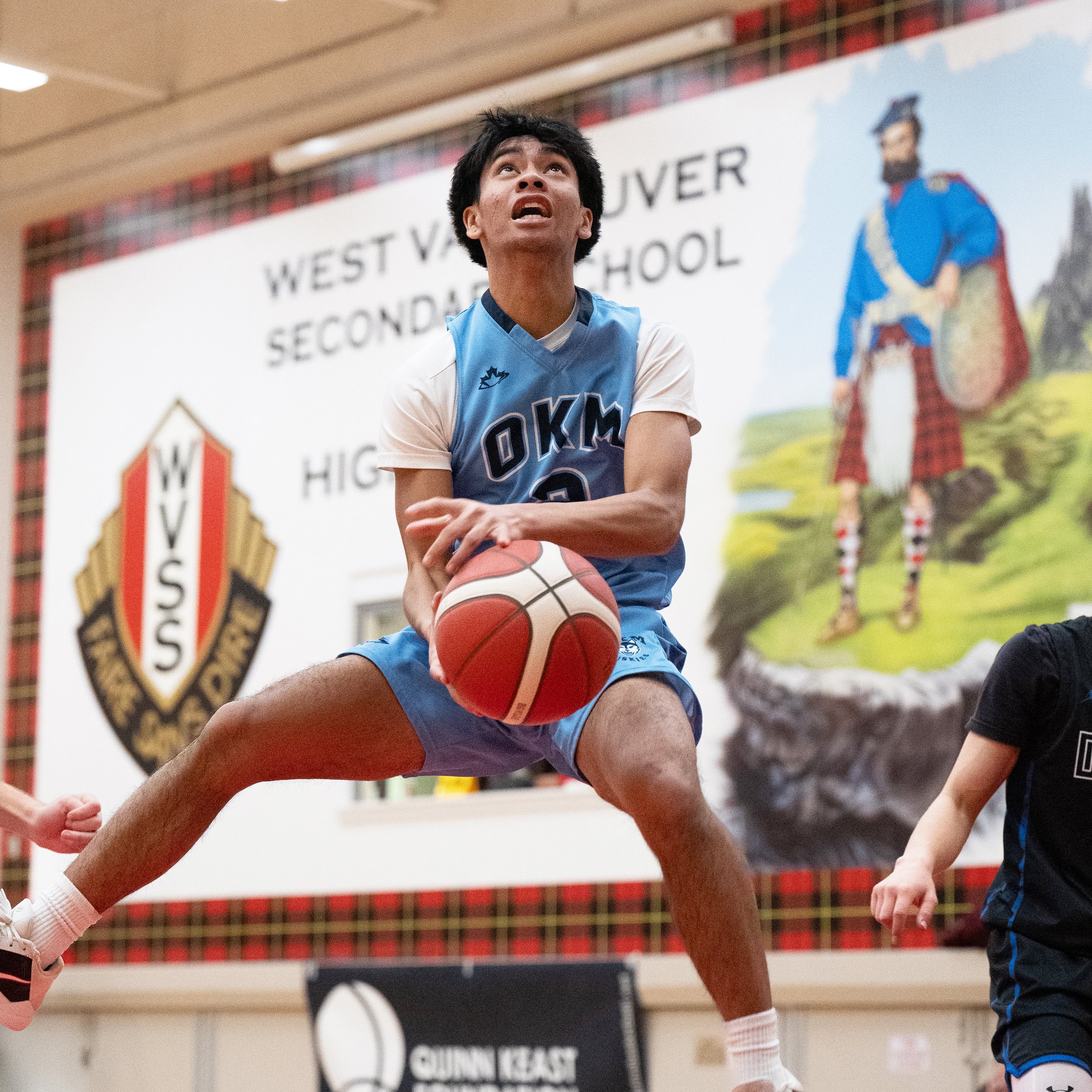 Huskies Outscore Bulldogs in a K9 First-Round Matchup