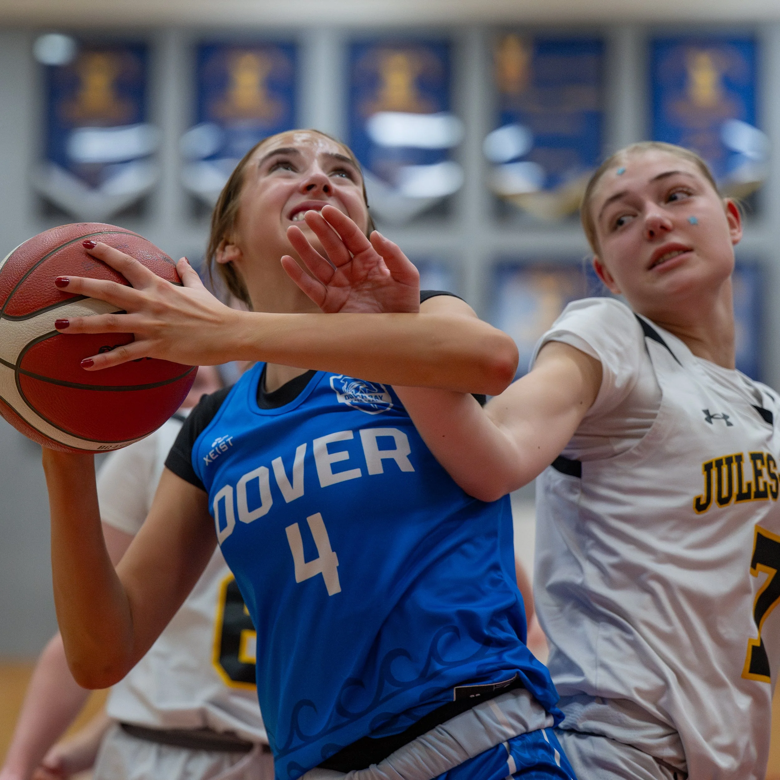 A Battle of Endurance: Dover Bay Dolphins Surge Past Determined Jules Verne Albatross Sr Girls