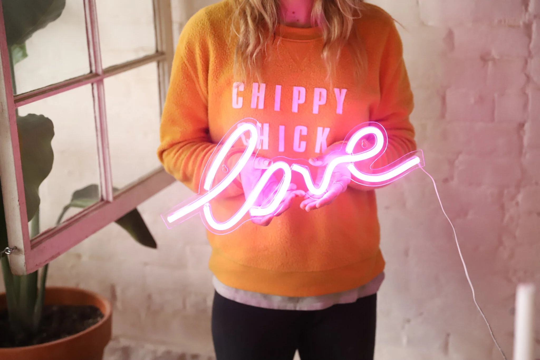 NEON LOVE SIGN $15