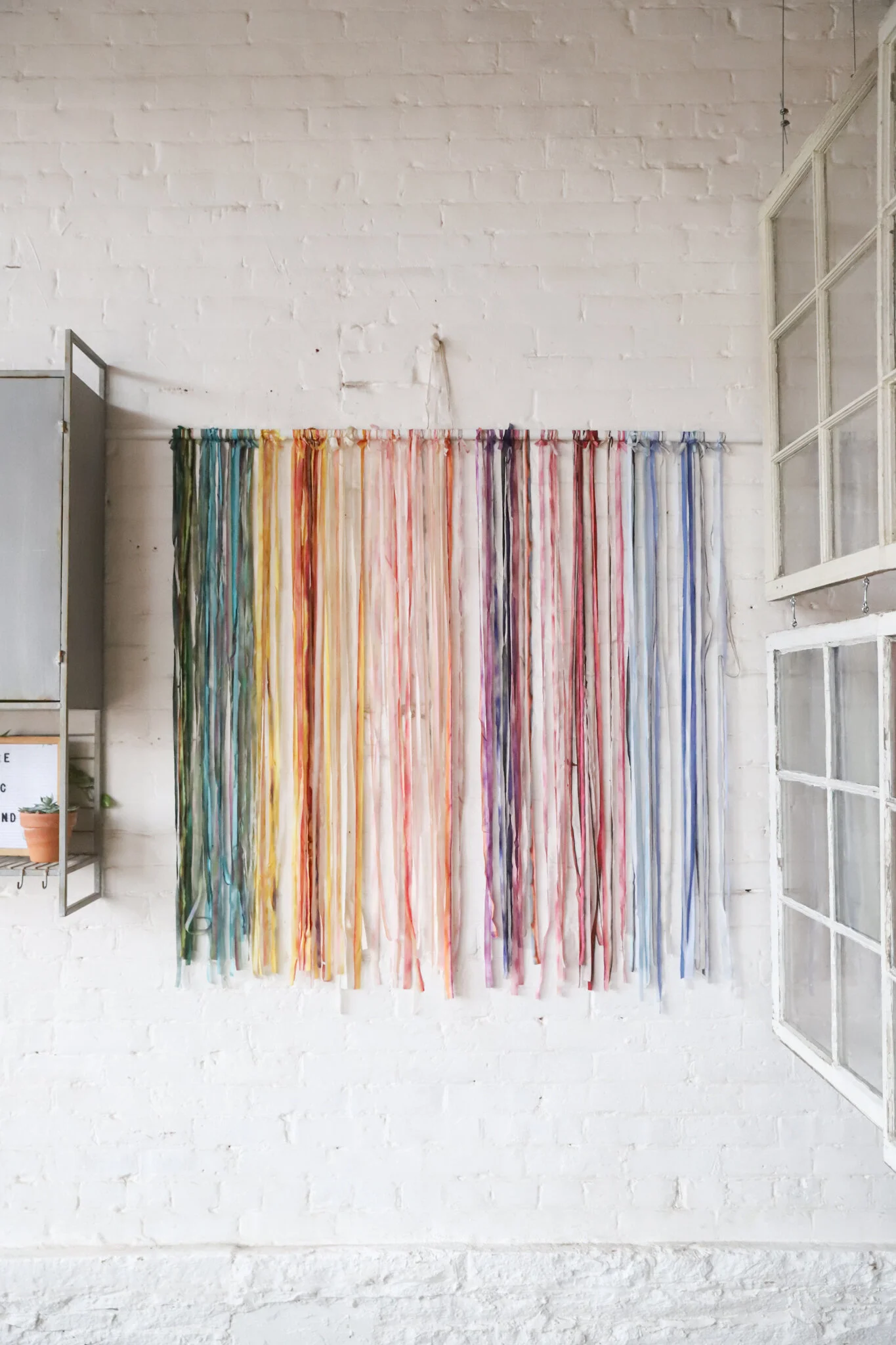 CECE RIBBON HANGING $25