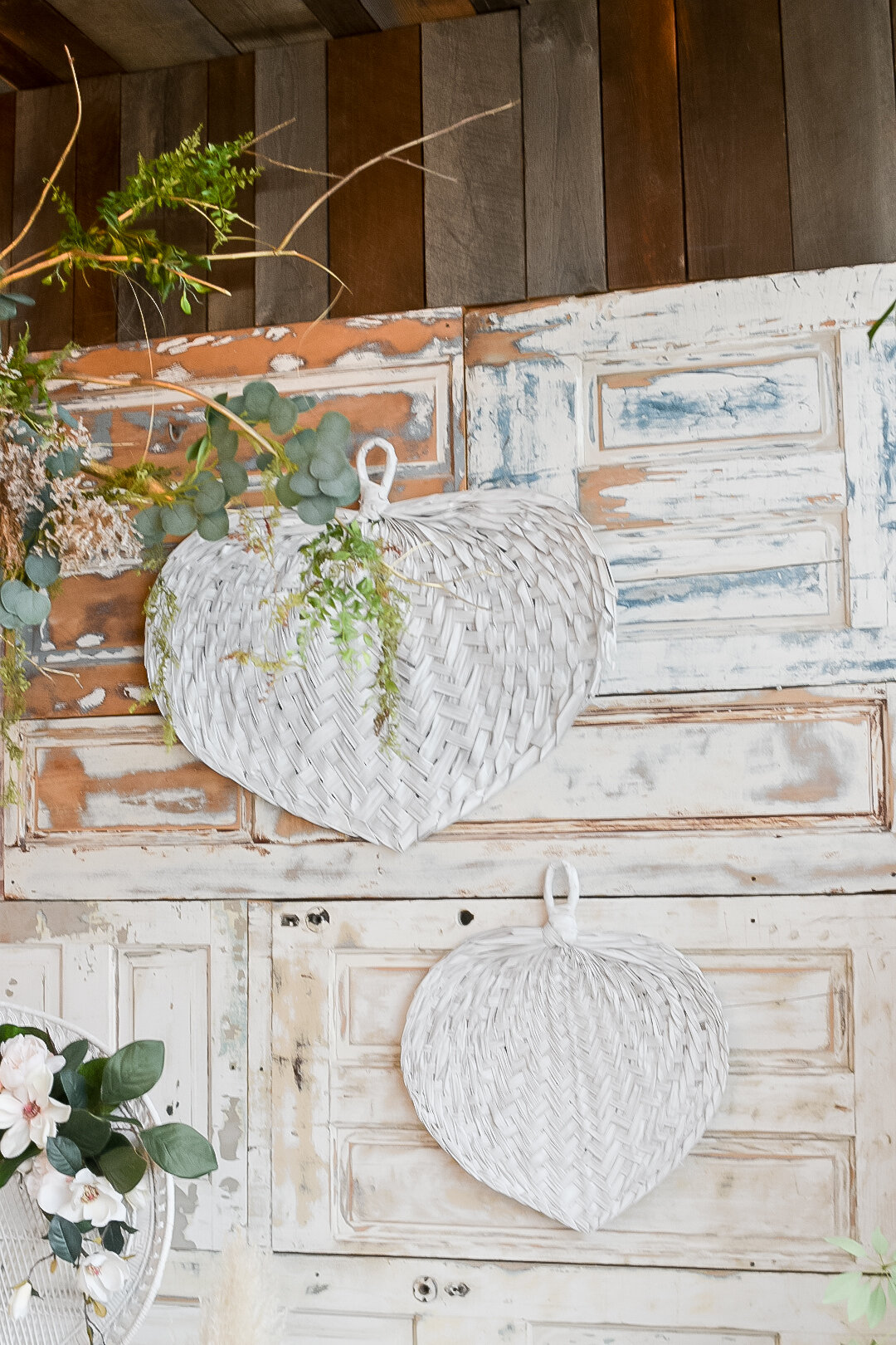 WHITE WICKER FANS $10