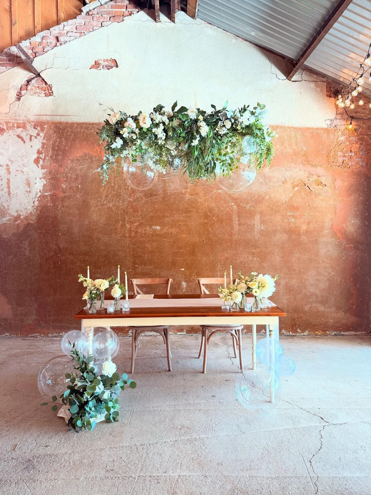 celebrating ALIVIA + ANTHONY ✨🫧🌿
-
the backdrop of @stonemeadowgardens has so much character but leaves so much room for creativity. we couldn&rsquo;t wait to create this greens and bubbles sweetheart set up for ALIVIA + ANTHONY! this bride had a v