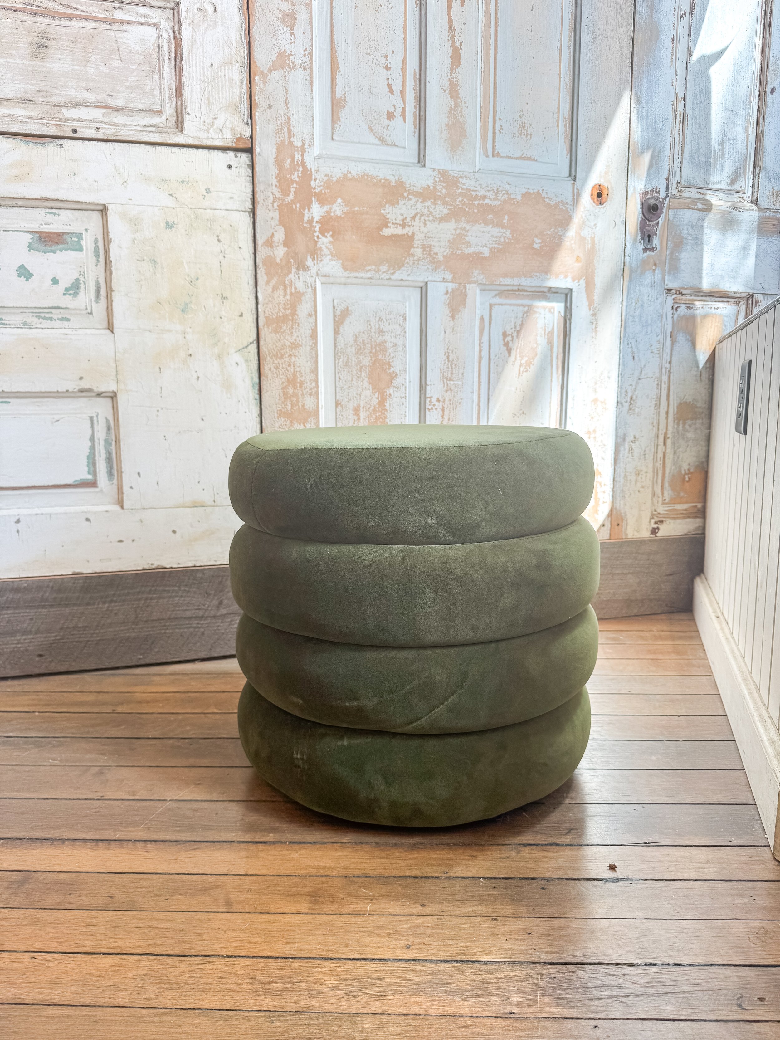 GREEN BUBBLE OTTOMAN $35
