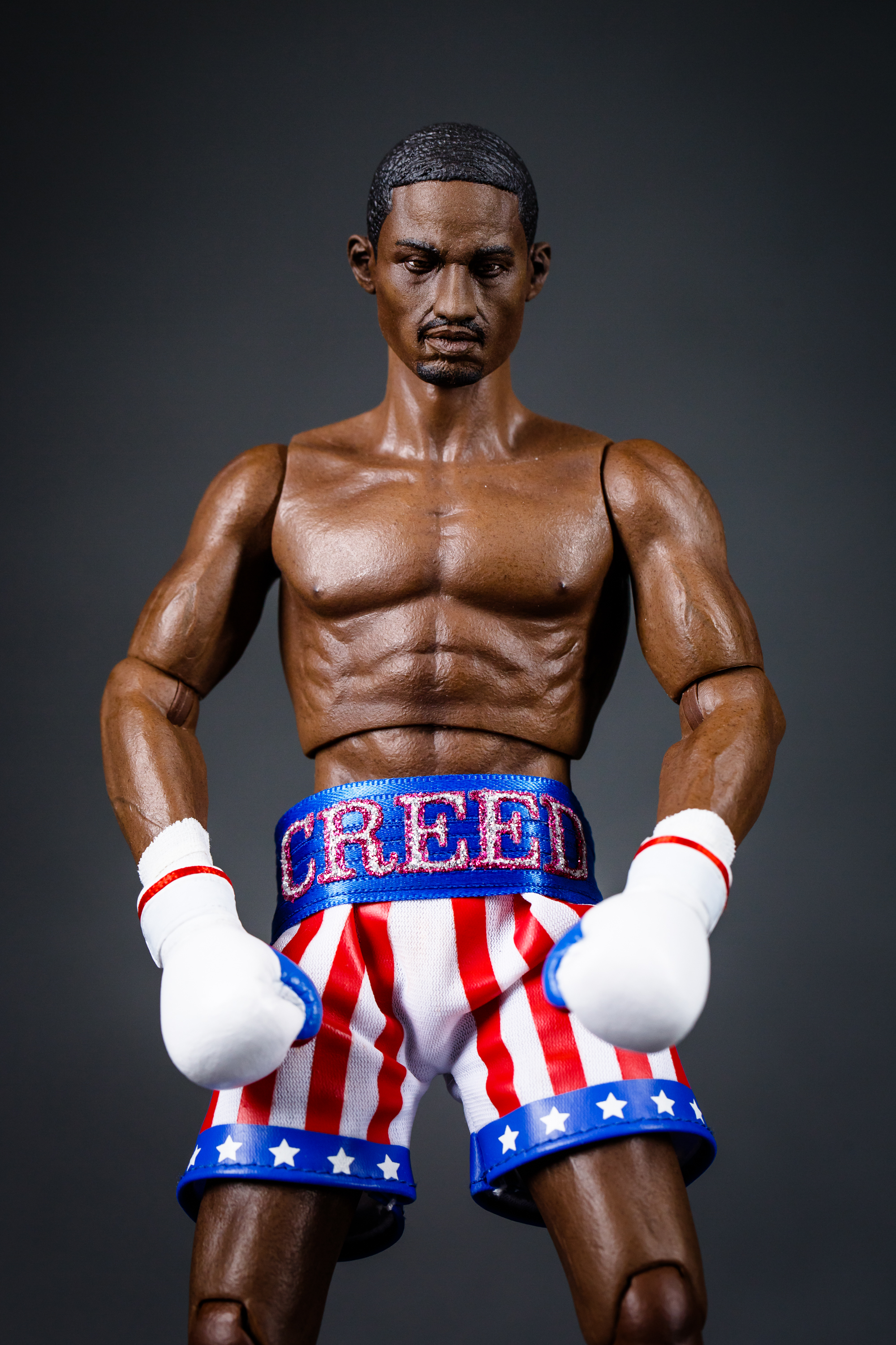 creed-action-figure-151127-0103.jpg