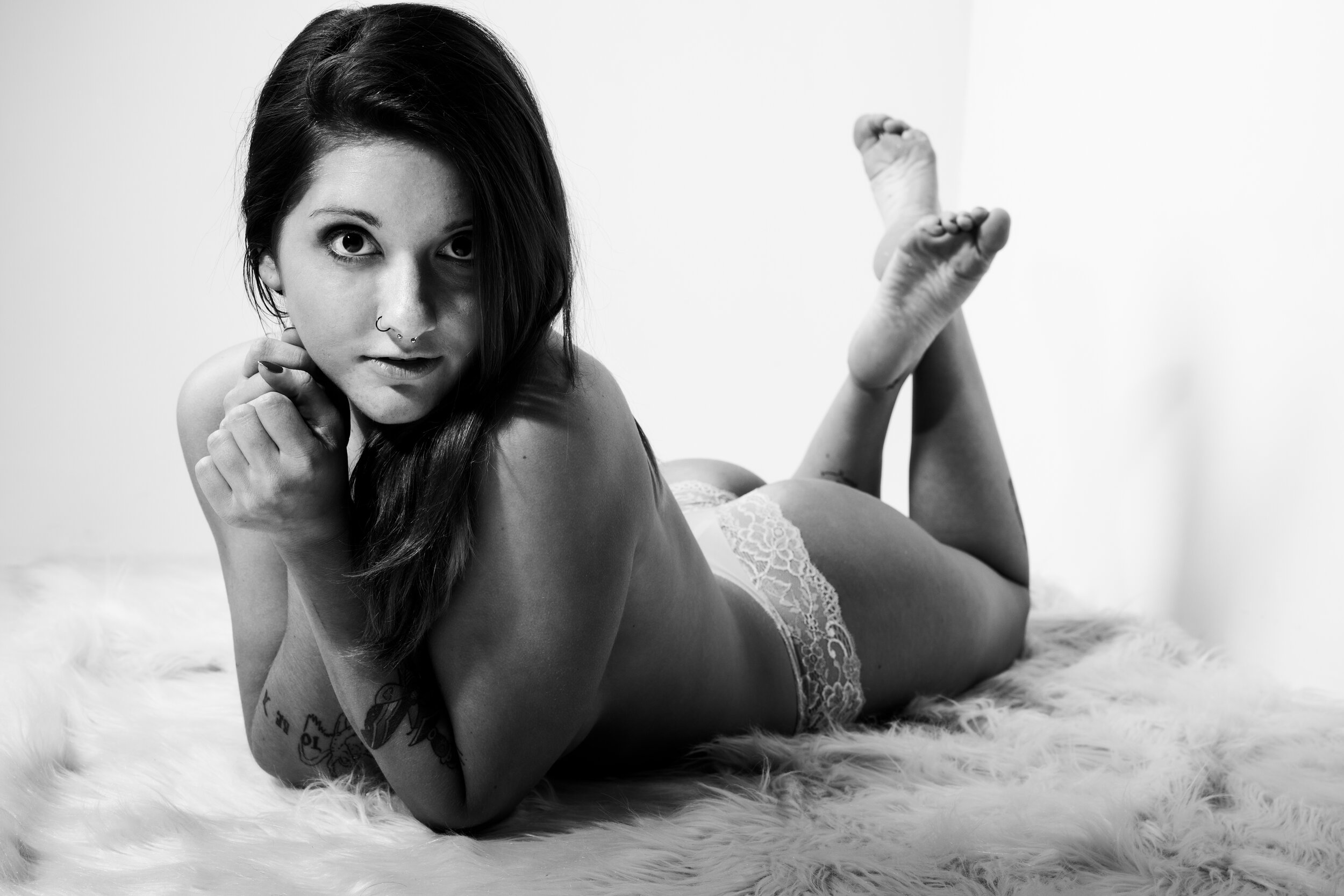 Grace Ryan Desnudo Naked Strand Hookup