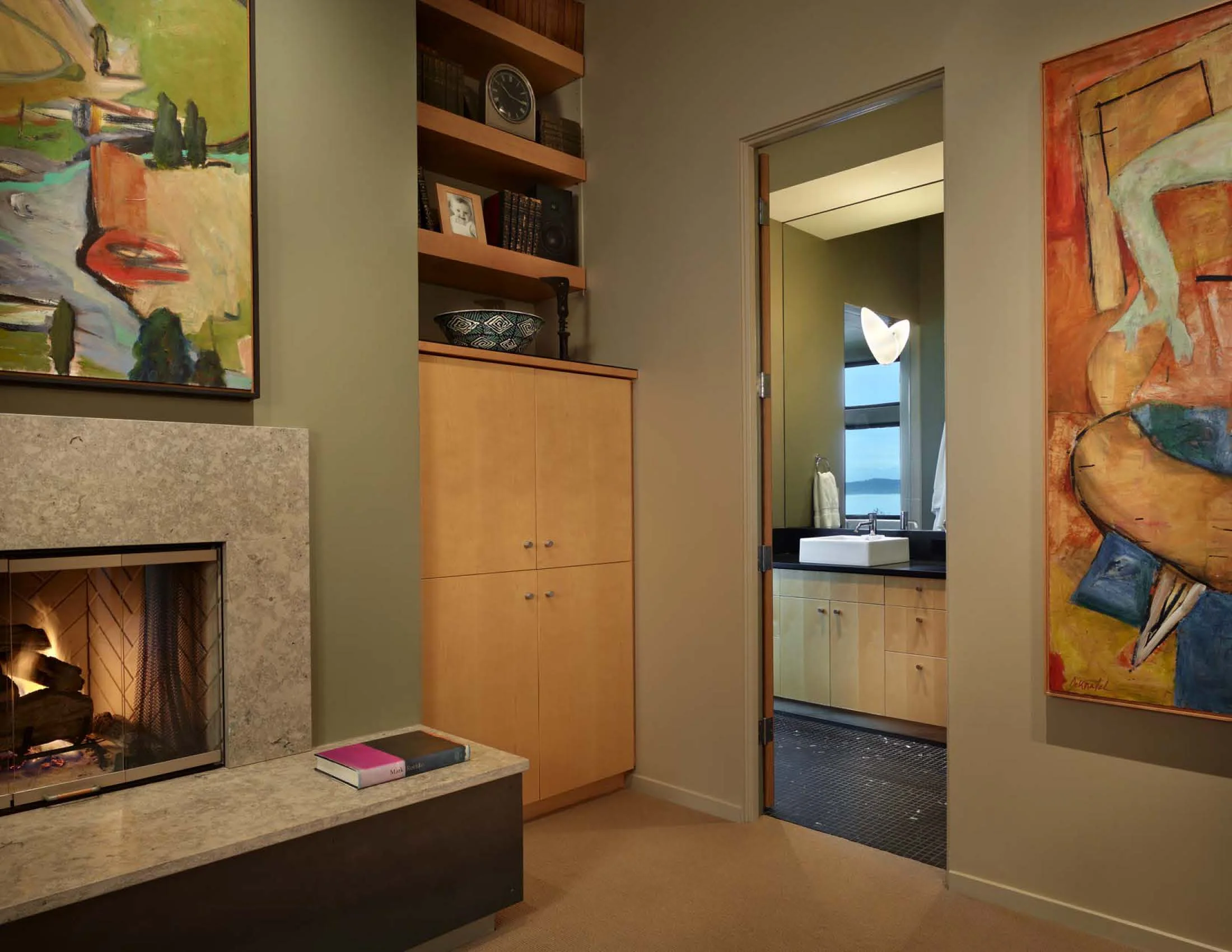 beach house interior2.jpg