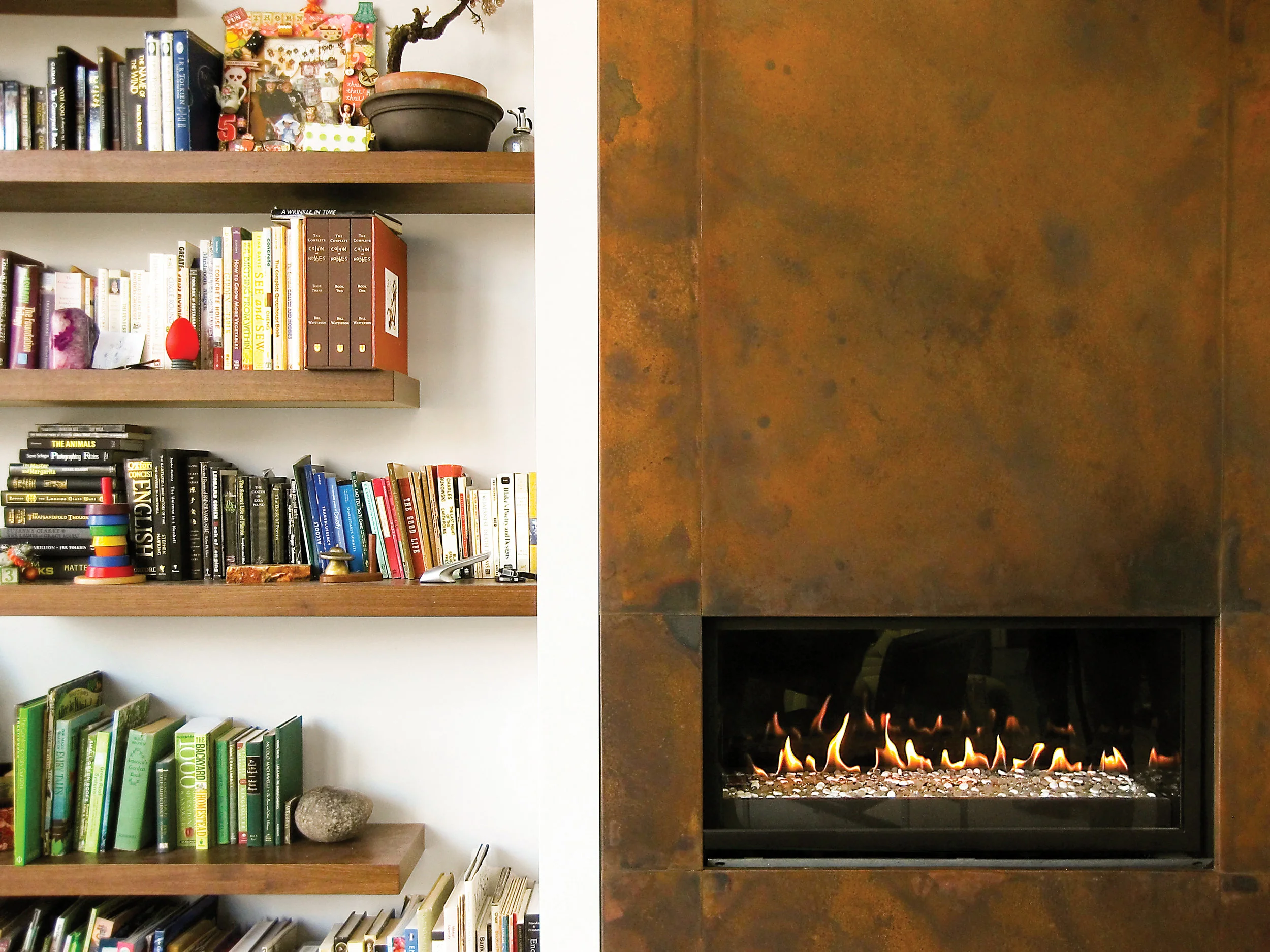 IronClad® Tall Fireplace Detail