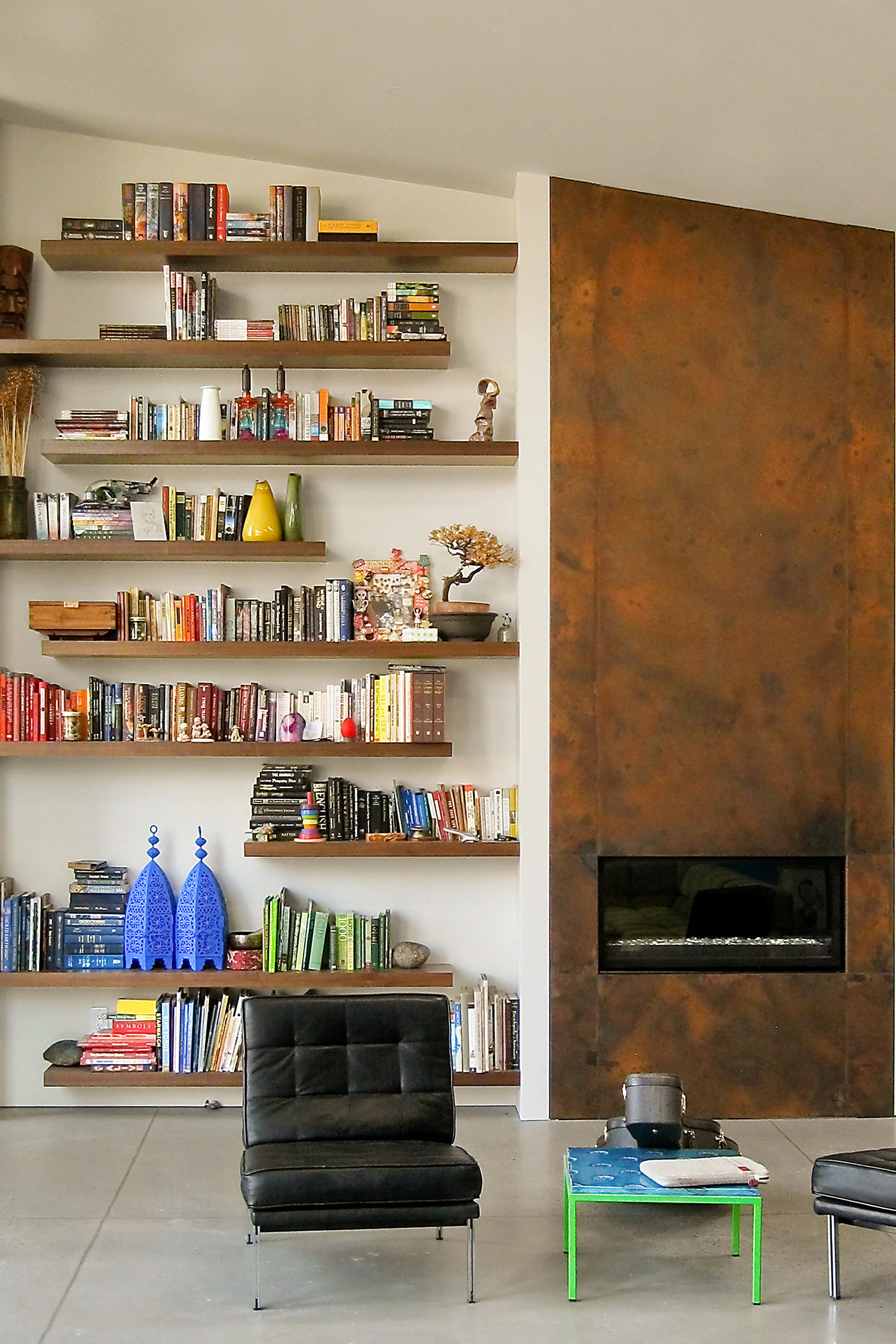 IronClad® Tall Fireplace