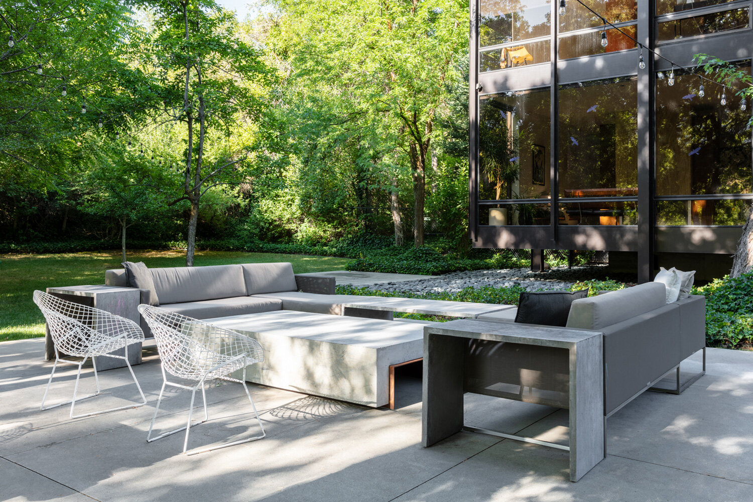 modern-craftsman-concrete-outdoor-patio3 (1).jpg
