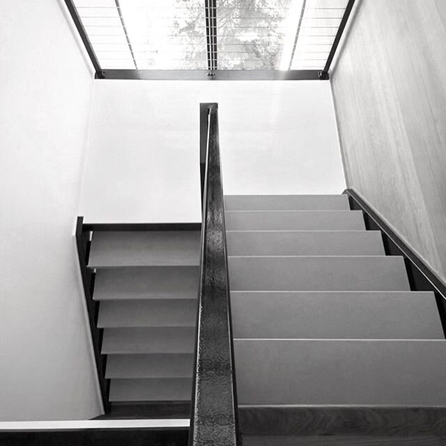 Black and white OrganiCrete&reg; stair treads. 
@imbue_design 
#concretestairs #concretetreads #organicrete #customstairs #customconcrete #customhome #utahdesign #moderncraftsman #hungpanels