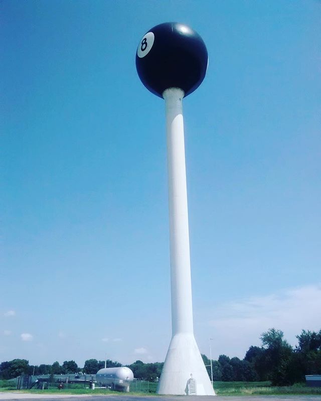 Expanding through the Midwest, #watertowerwednesday comes courtesy of fellow philomath @erickari. This water tower is also the world’s largest eight ball.