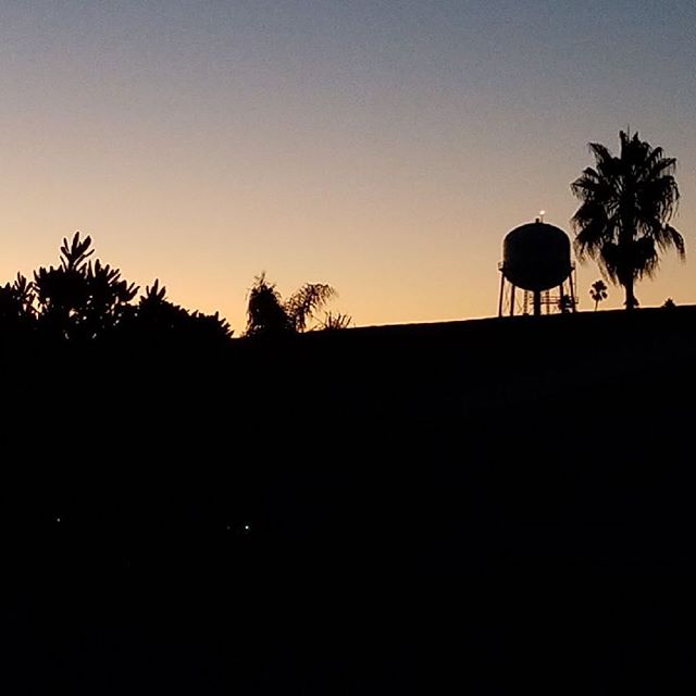 Crepuscular contrasts for #watertowerwednesday provided by local joinery expert @tylergpete