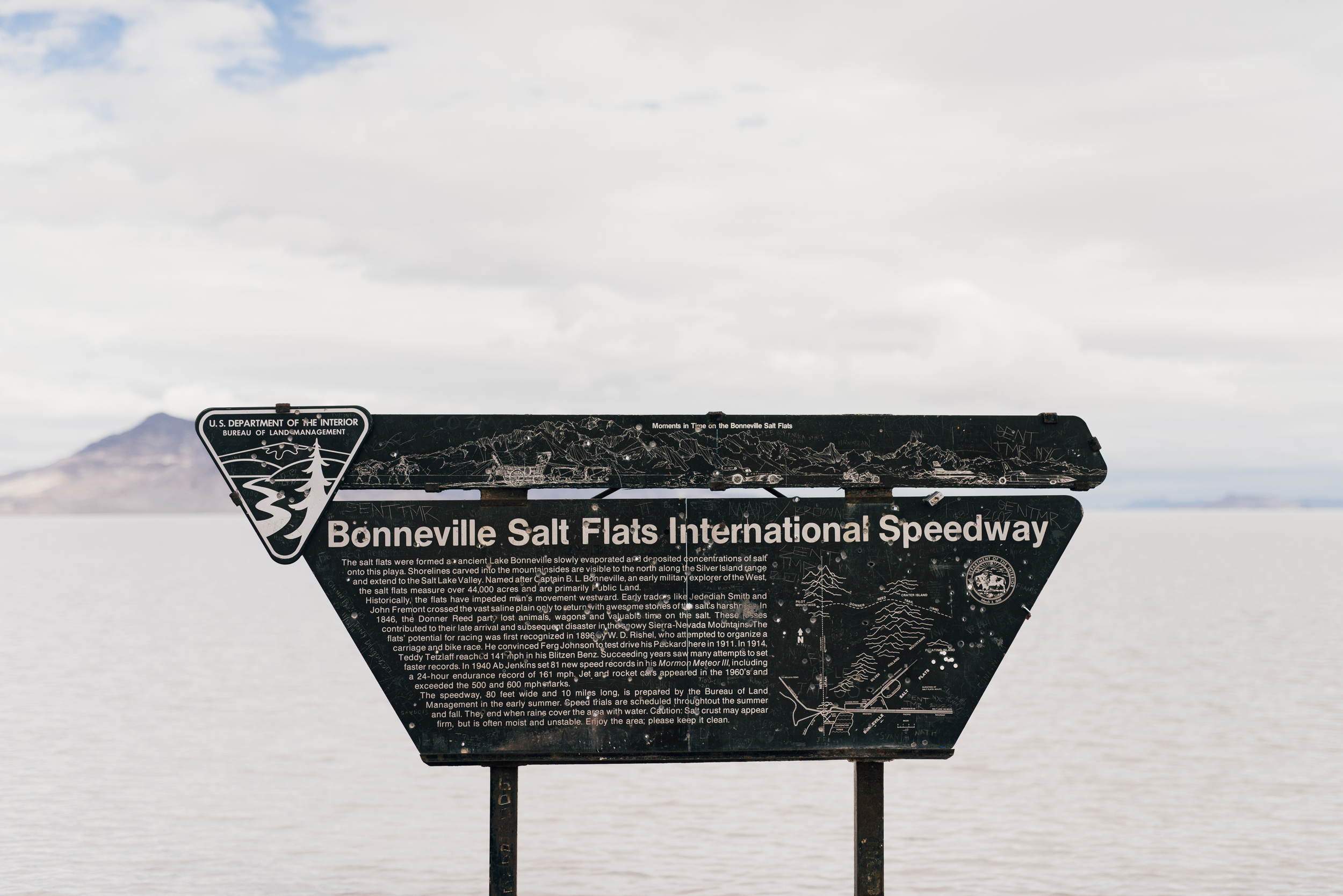 ©The_Ryans_Photography_-_Bonneville_Salt_Flats_Adventure-001.jpg