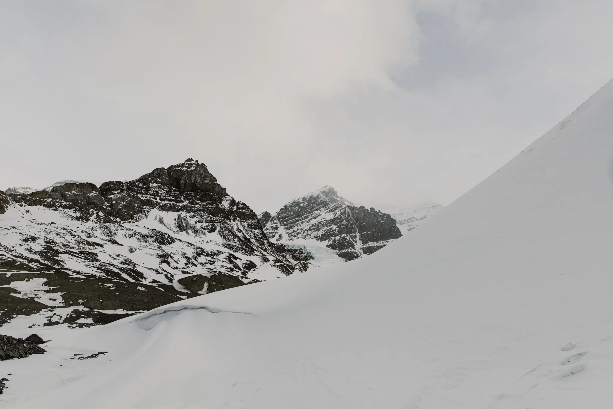 ©The-Ryans-Photo---Athabasca-Glacier,-Ice-Cave-025.jpg