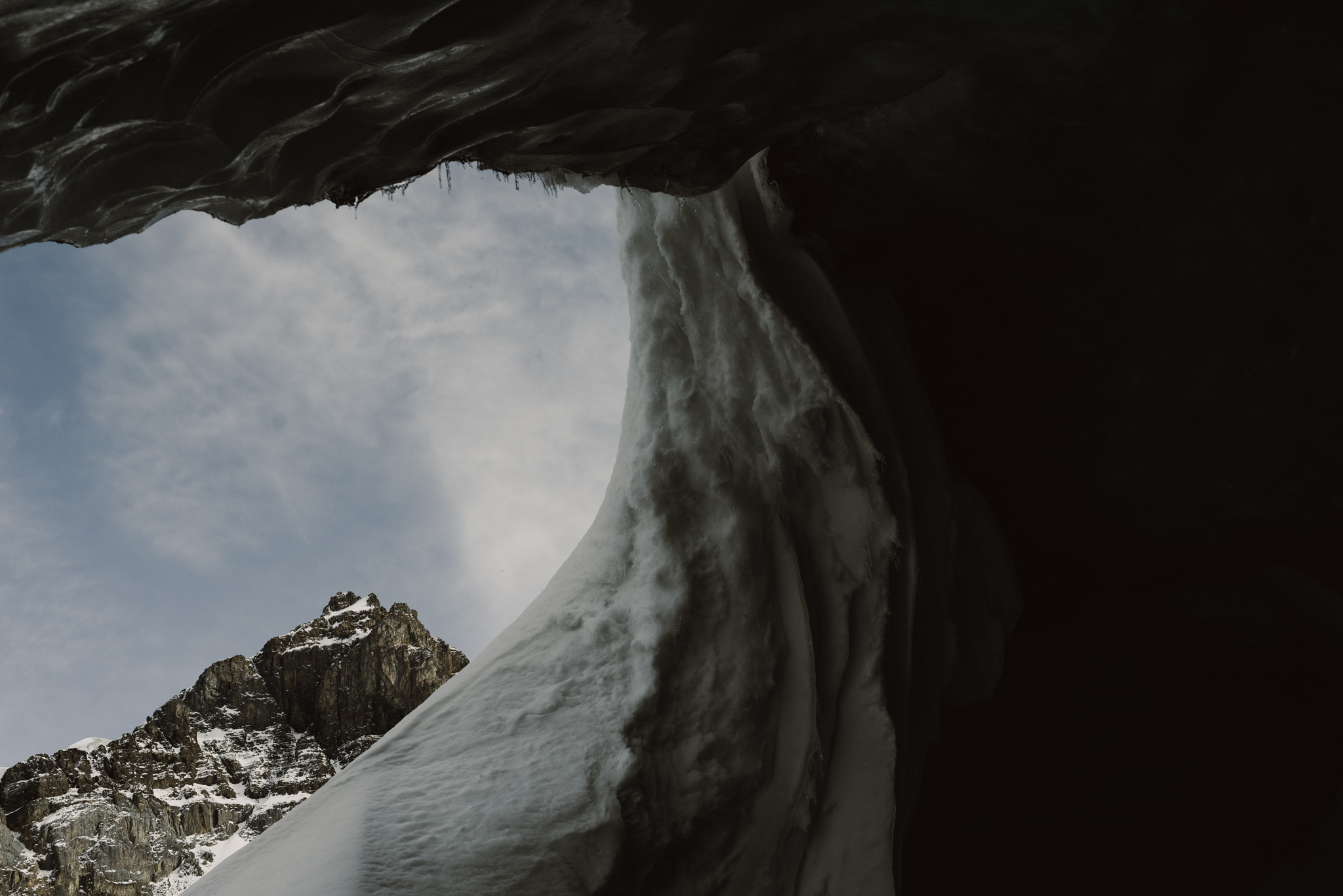 ©The-Ryans-Photo---Athabasca-Glacier,-Ice-Cave-033.jpg