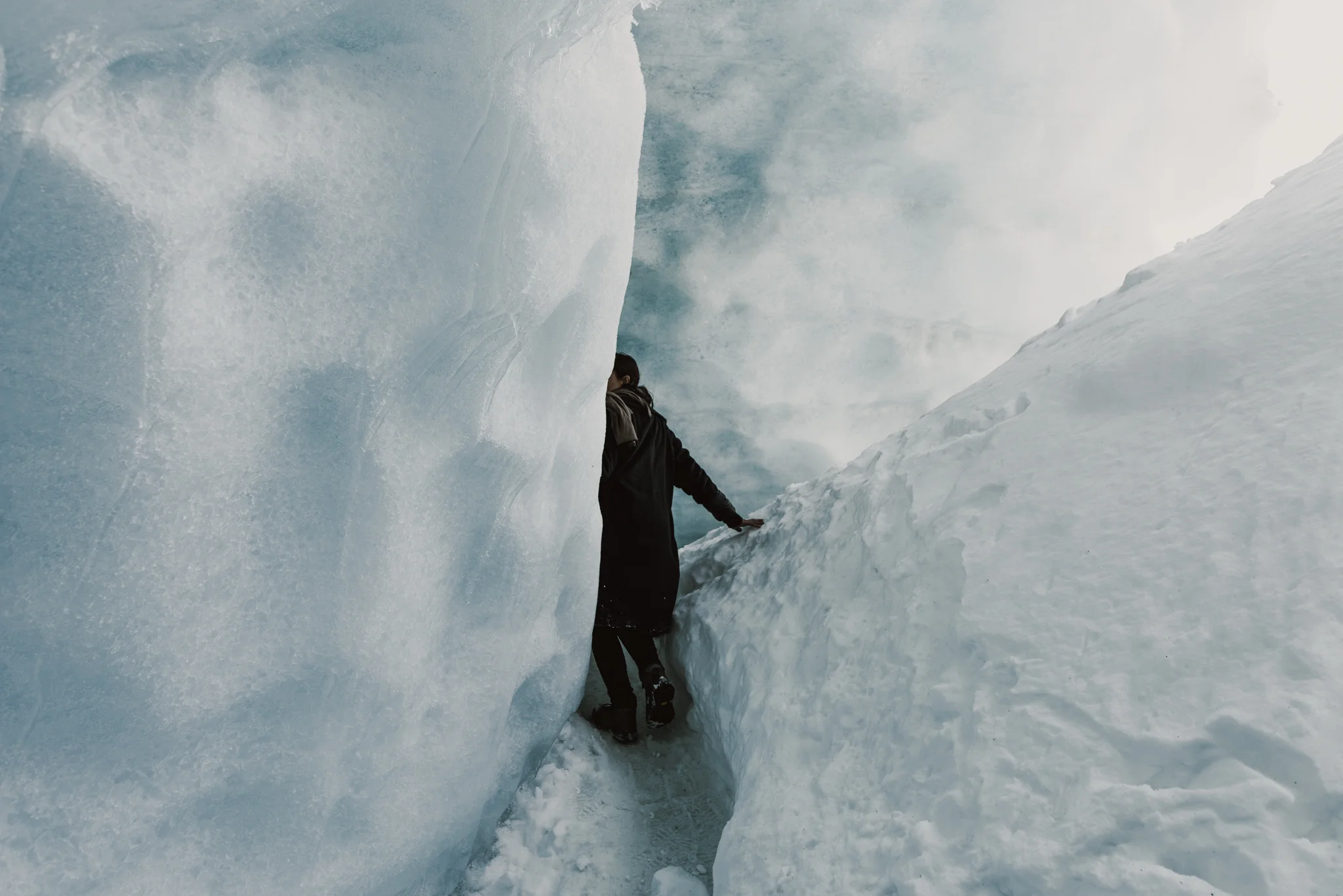 ©The-Ryans-Photo---Athabasca-Glacier,-Ice-Cave-035.jpg