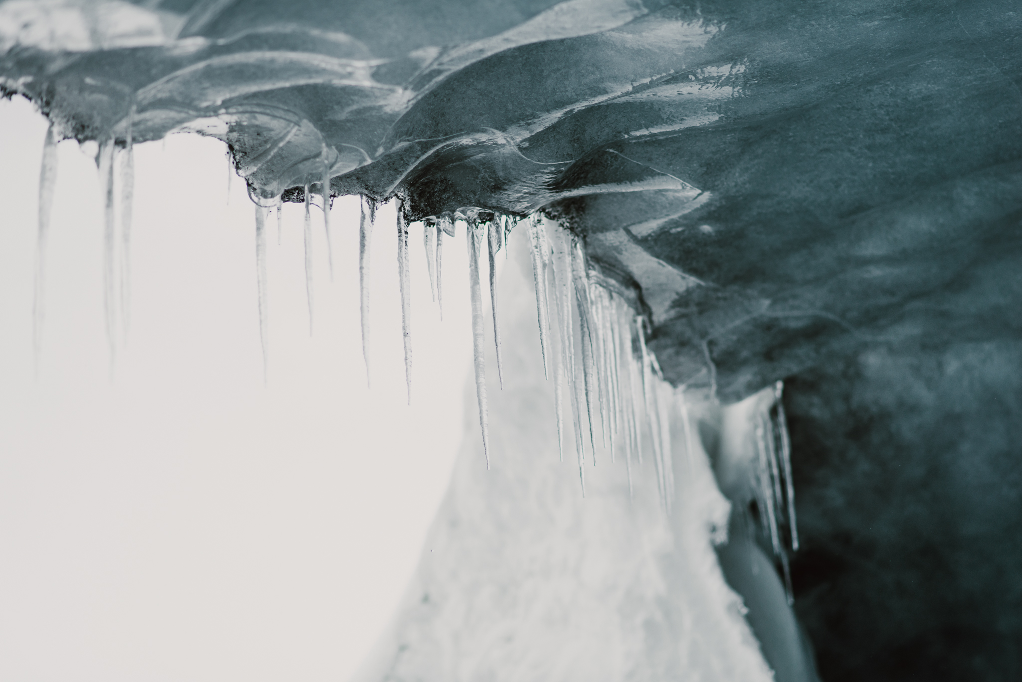 ©The-Ryans-Photo---Athabasca-Glacier,-Ice-Cave-050.jpg