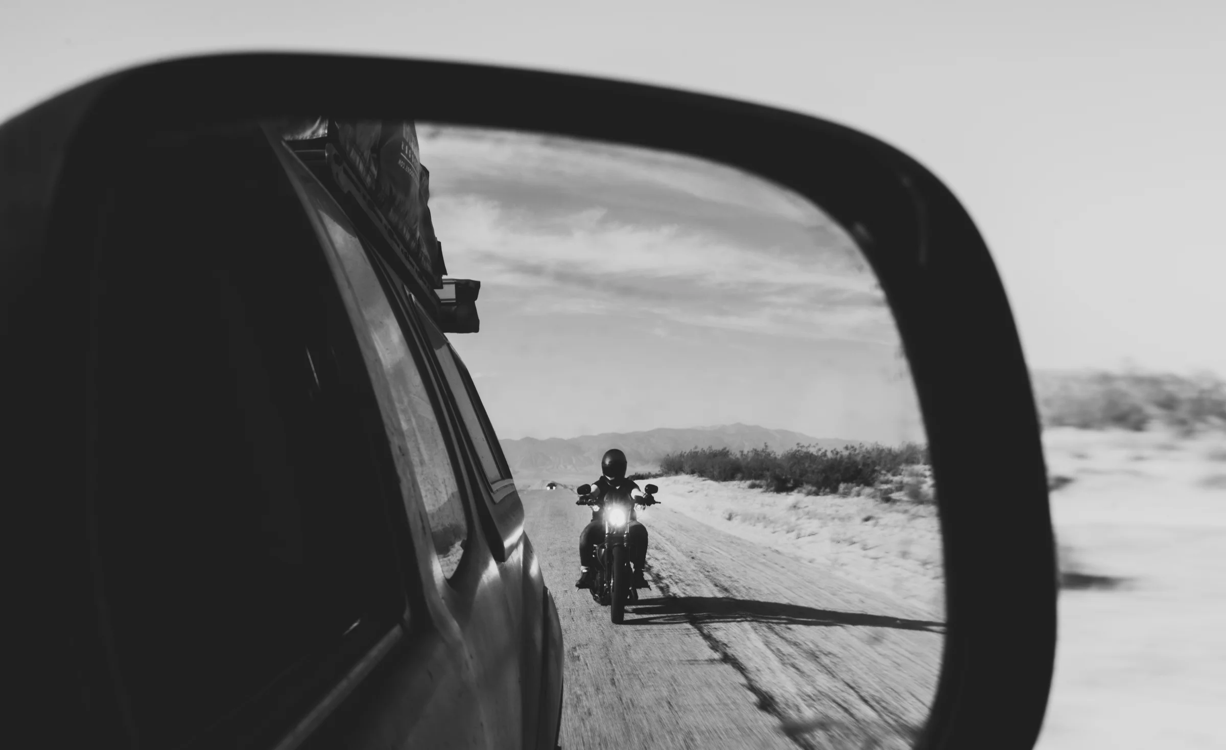 ©The-Ryans-Photography---Mallory-Roa-Motorcycle,-El-Mirage-Dry-Lakebed-009.jpg